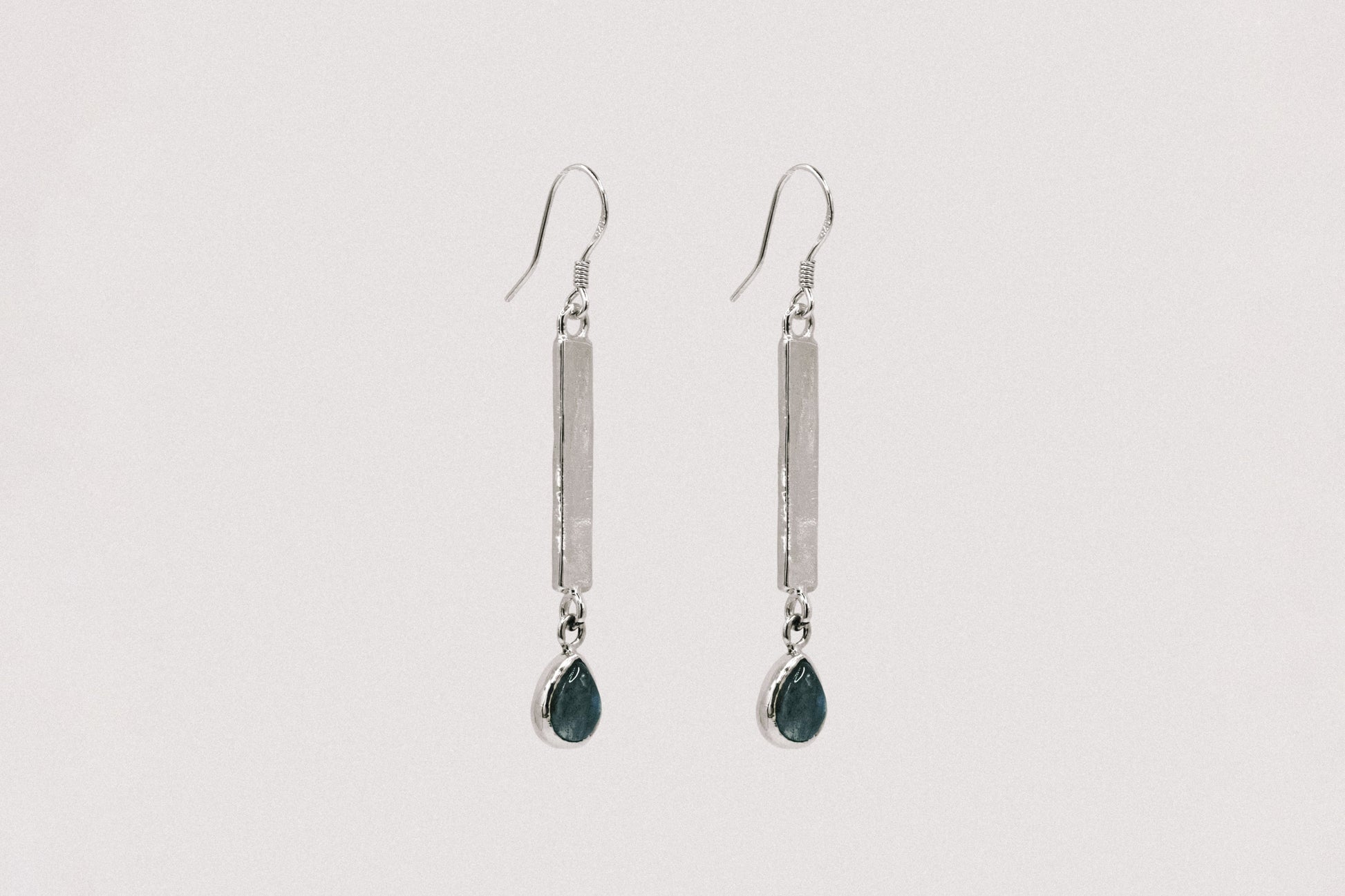 EARRINGS GOUTTE