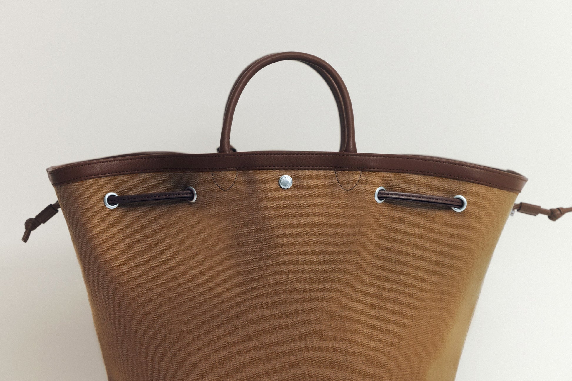 SAC COQUILLE TAN