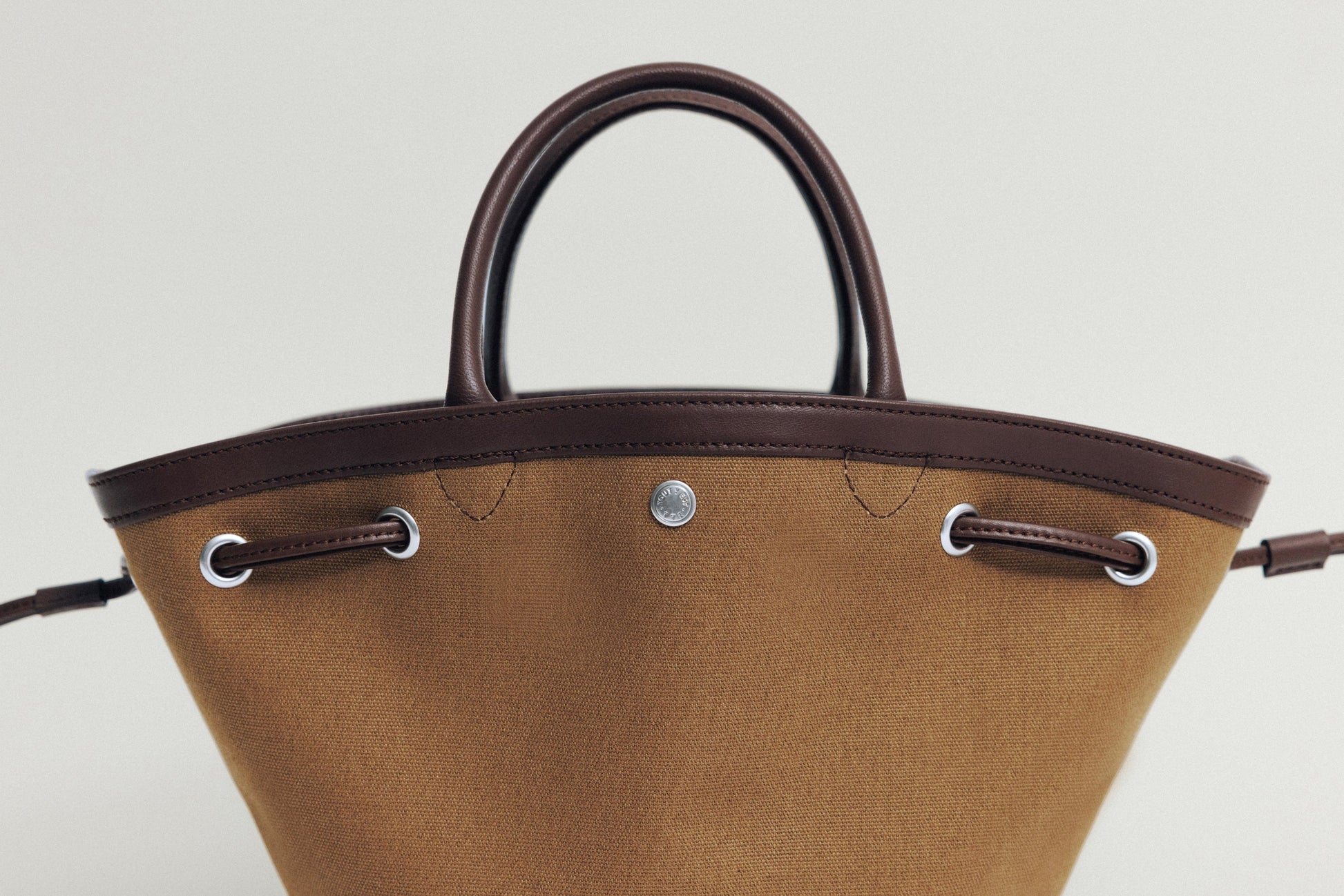 SAC COQUILLE MINI TAN