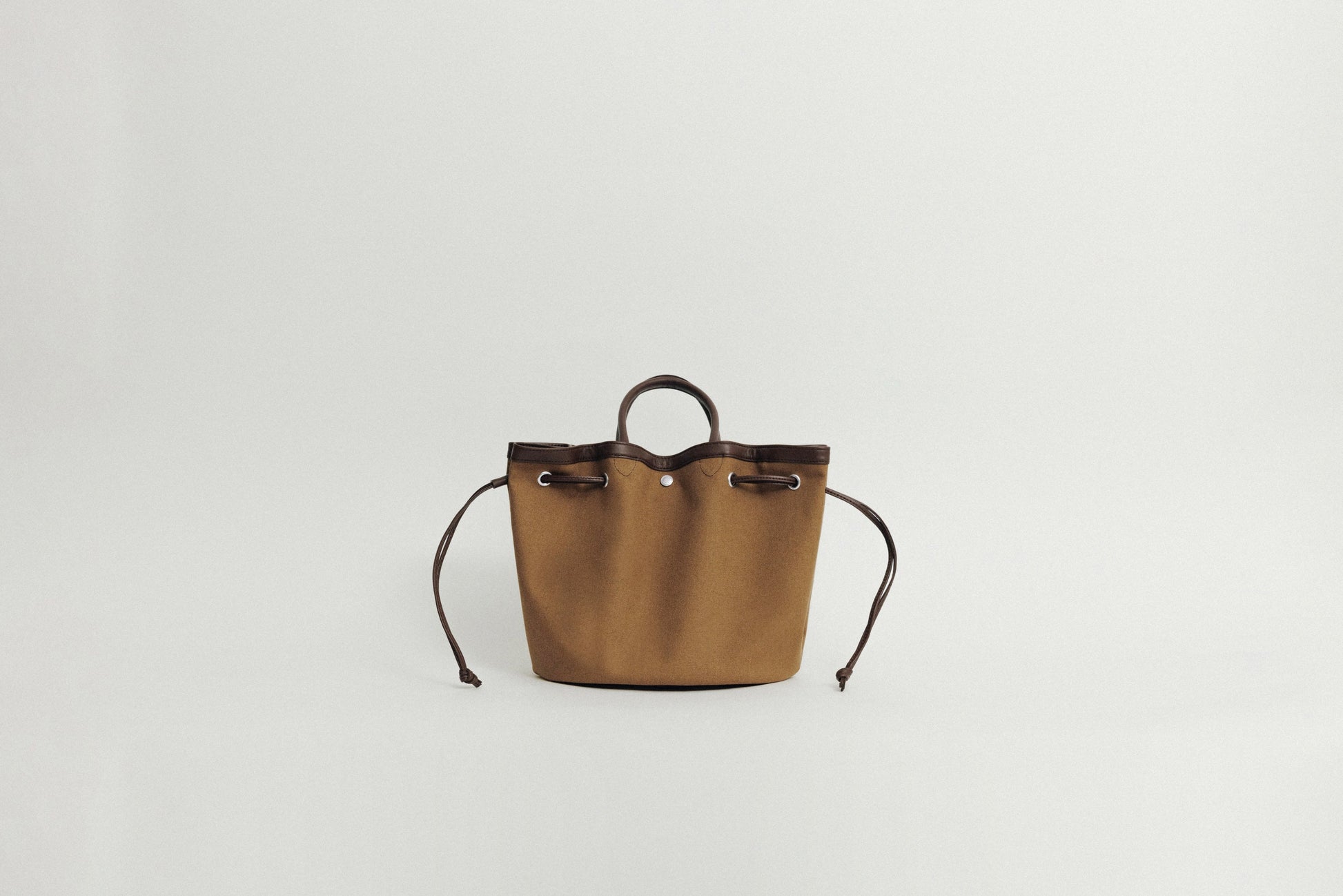 SAC COQUILLE SMALL TAN