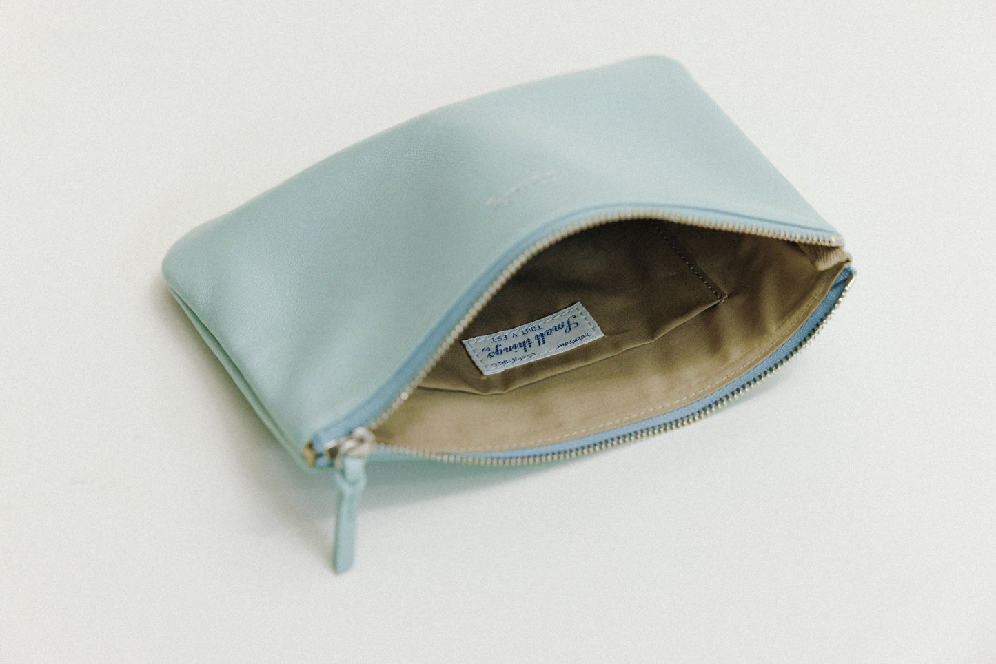 POCHETTE LISSE SKY BLUE