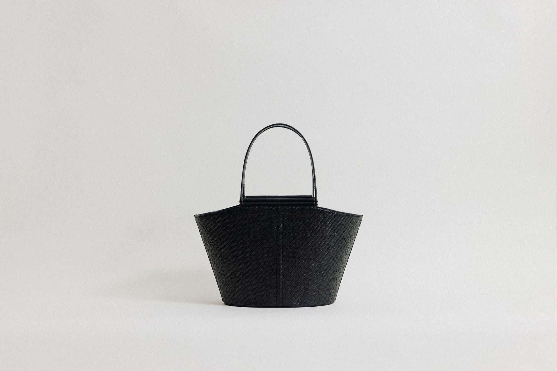 SAC ÉTIRÉ RATTAN SMALL BLACK