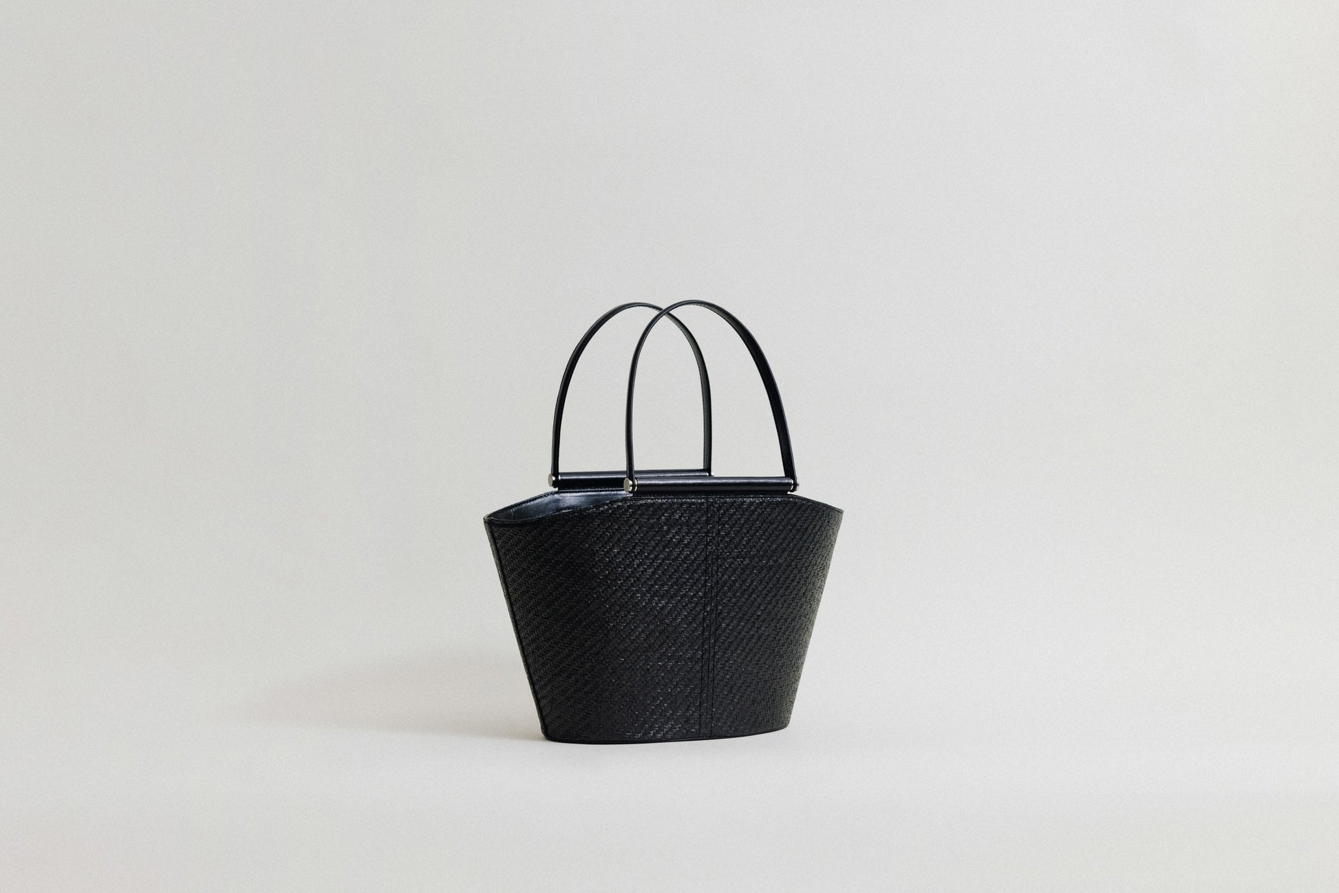 SAC ÉTIRÉ RATTAN SMALL BLACK