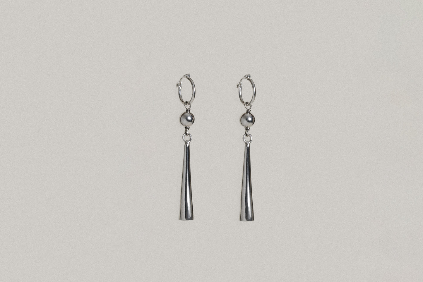 EARRINGS MONOLITHE