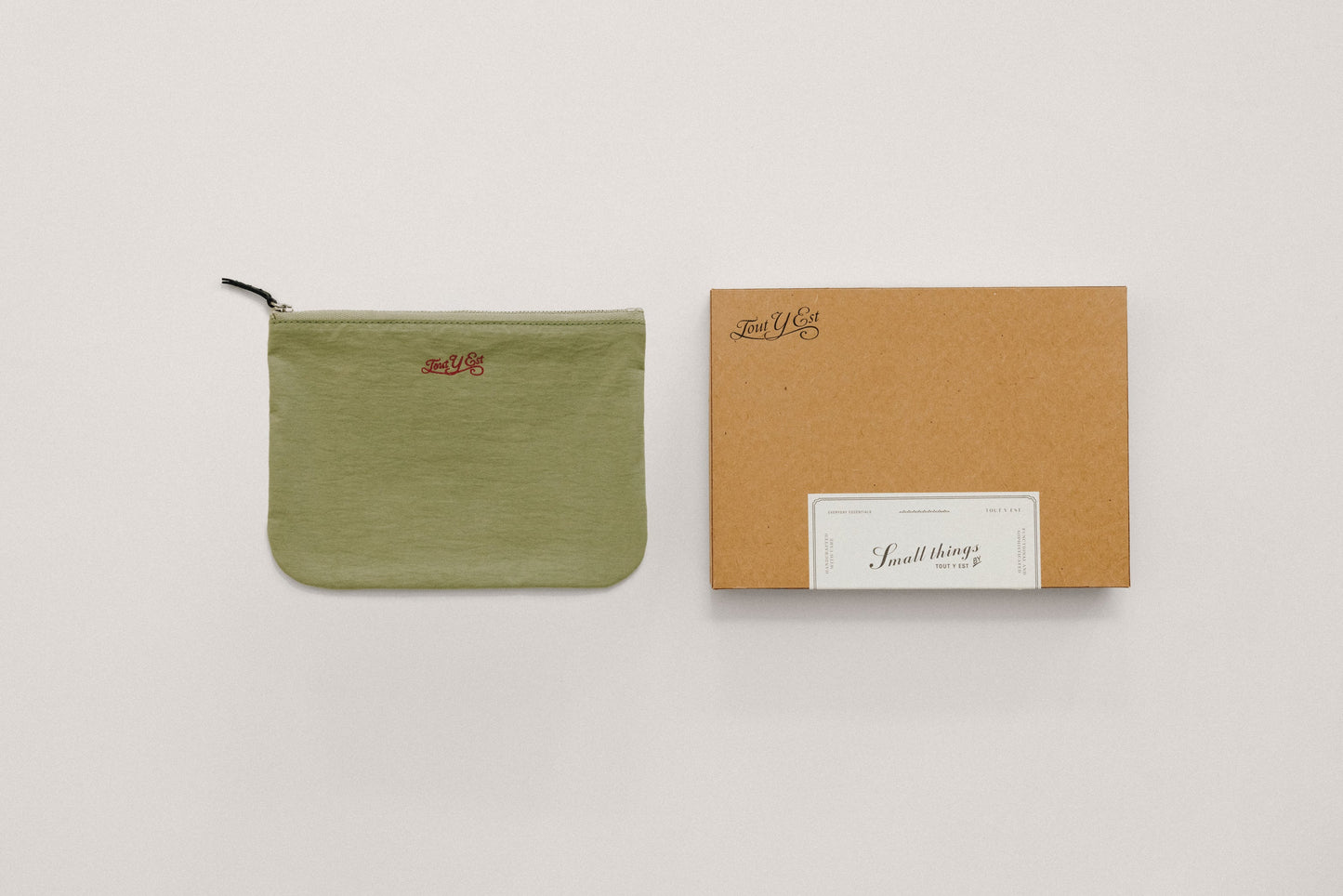 POCHETTE CARRÉE OLIVE