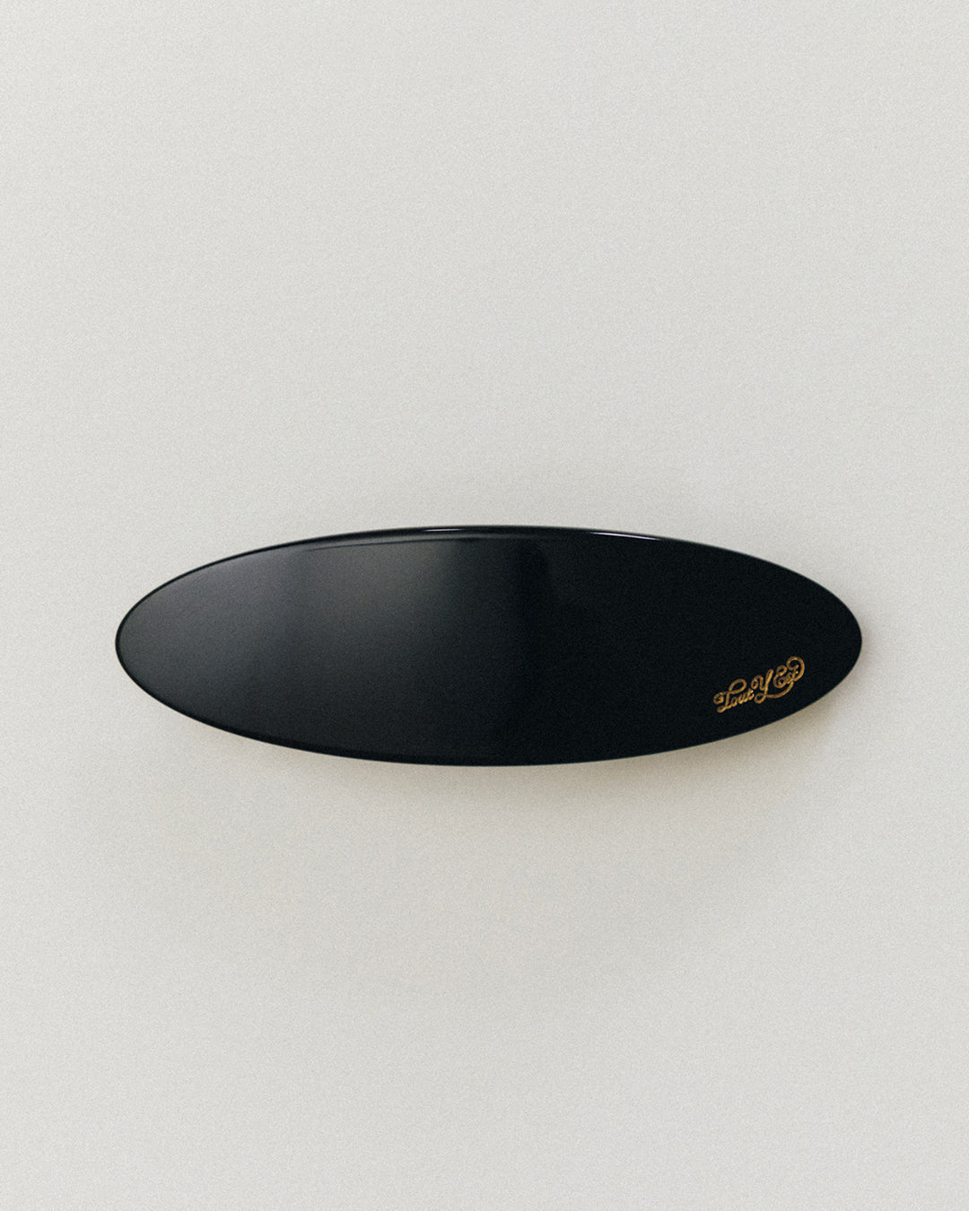 BARRETTE OVALE BLACK – TOUT Y EST JP