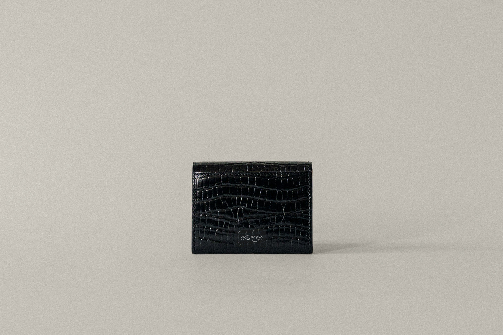 PORTE CARTES LOQUET CROCO BLACK – TOUT Y EST JP PORTE CARTES LOQUET CROCO BLACK – TOUT Y EST JP