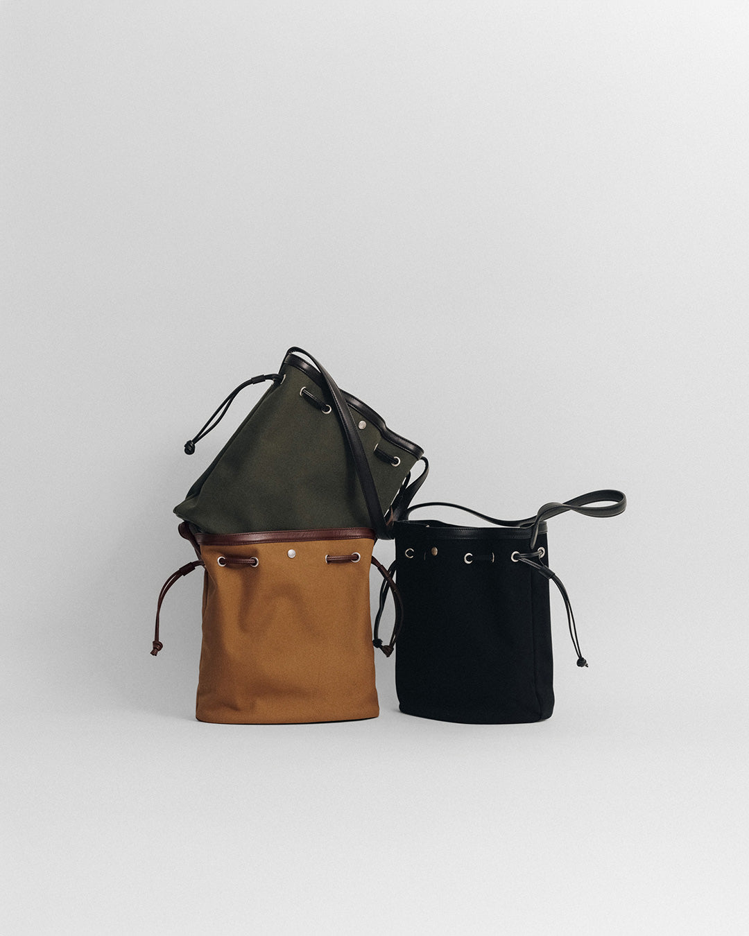 SAC COQUILLE BUCKET BLACK