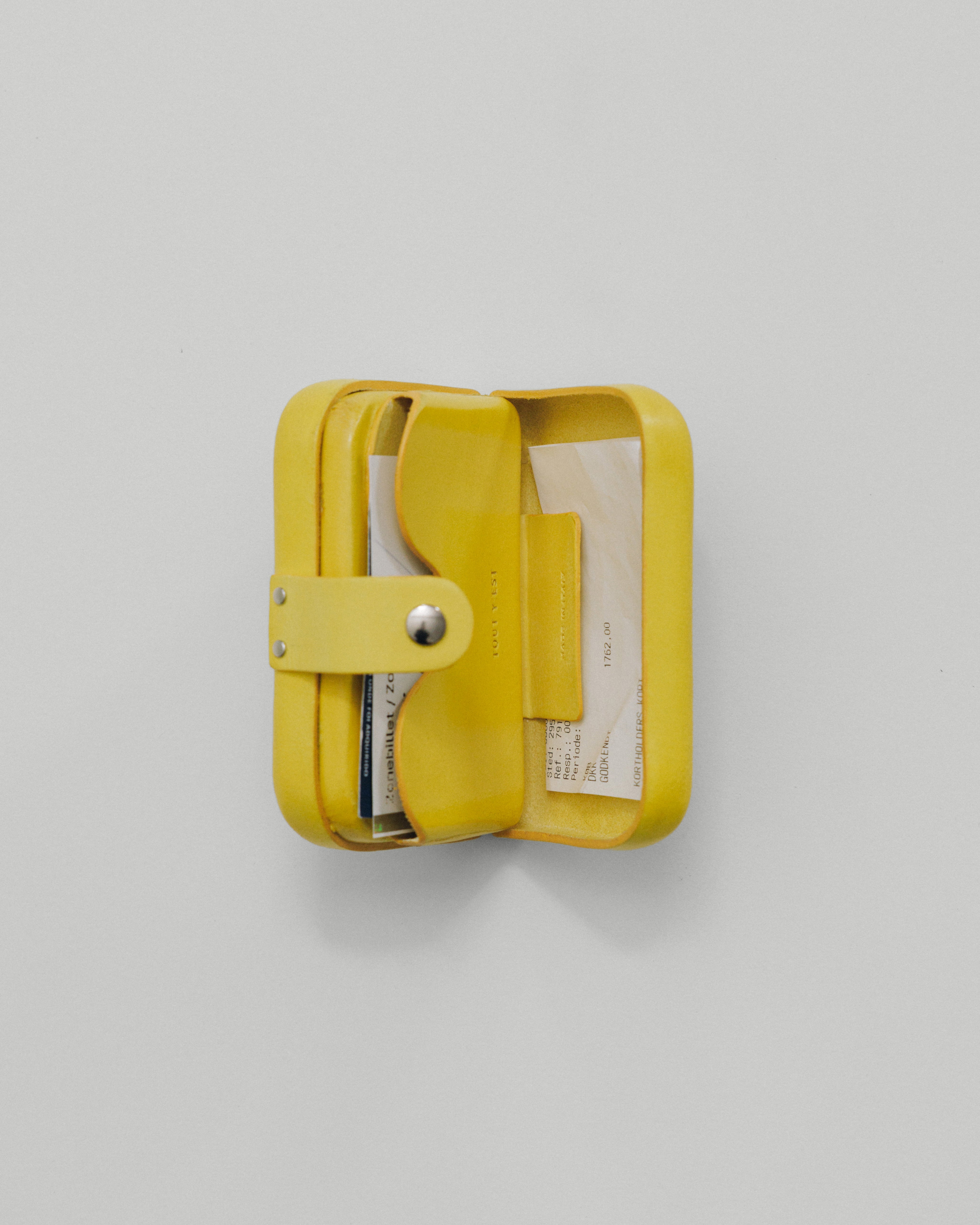 PORTEFEUILLE FLORENCE YELLOW – TOUT Y EST JP