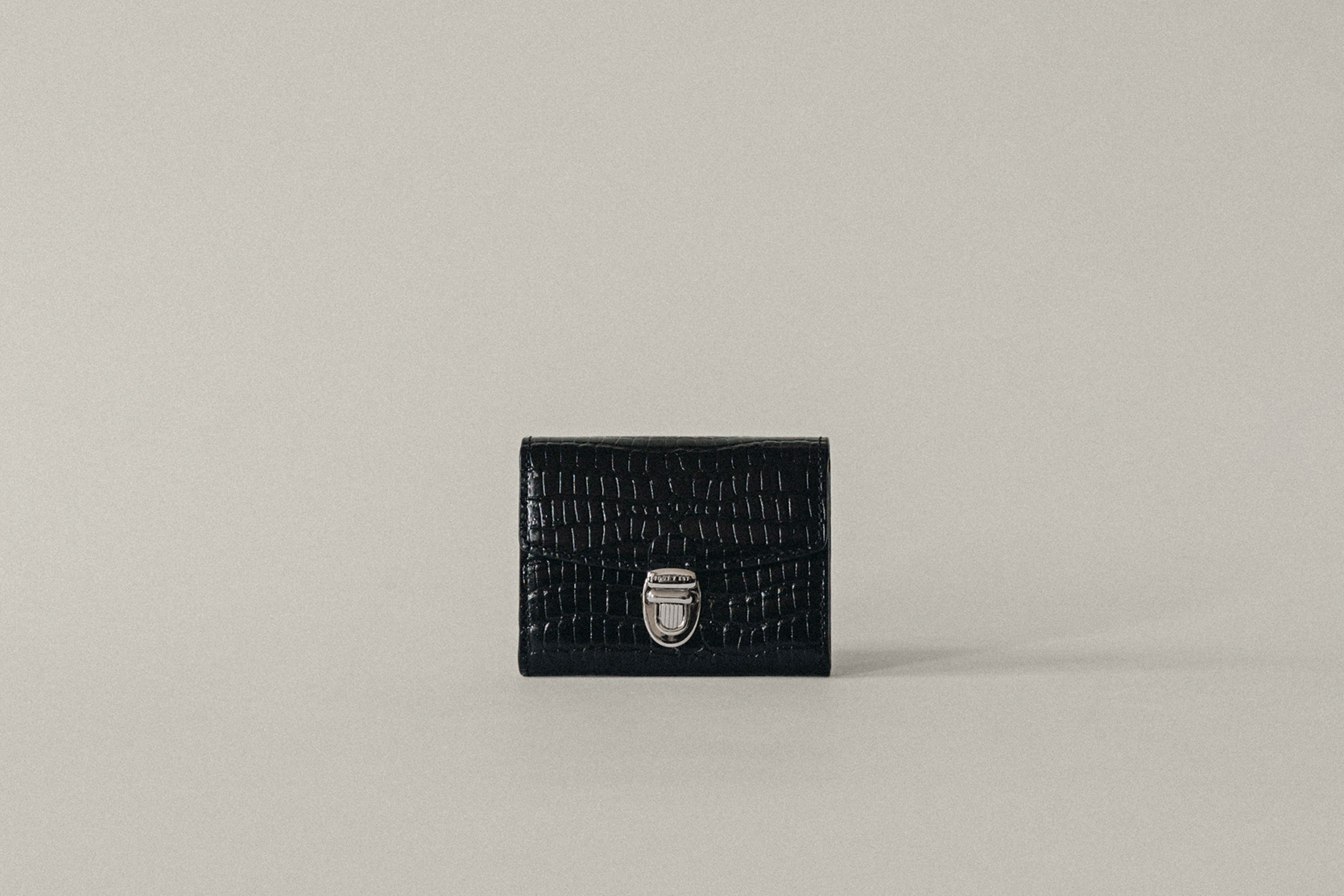 PORTE CARTES LOQUET CROCO BLACK – TOUT Y EST JP