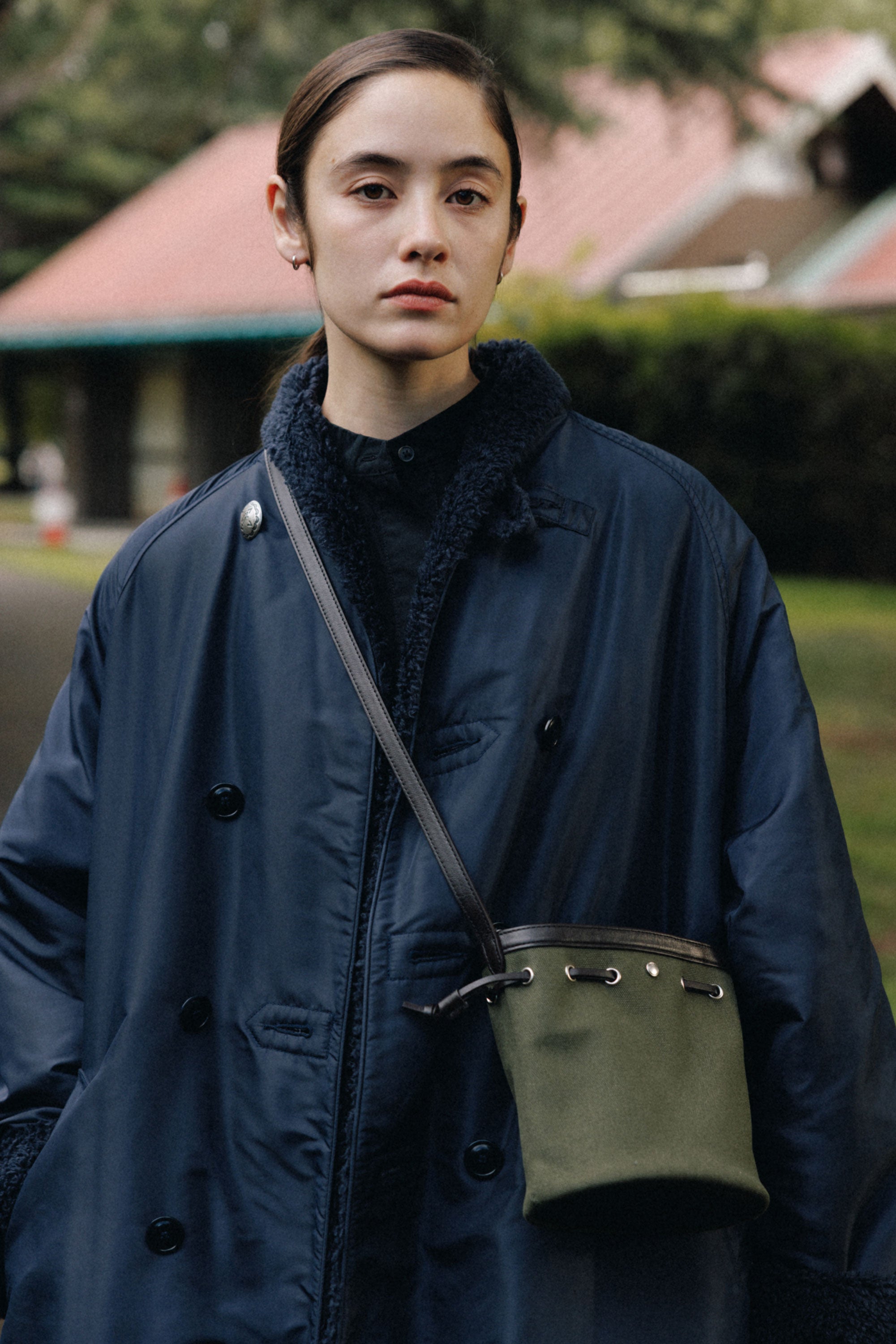 トゥティエ　SAC COQUILLE BUCKET MINI KHAKI SAC COQUILLE BUCKET MINI KHAKI – TOUT Y EST JP