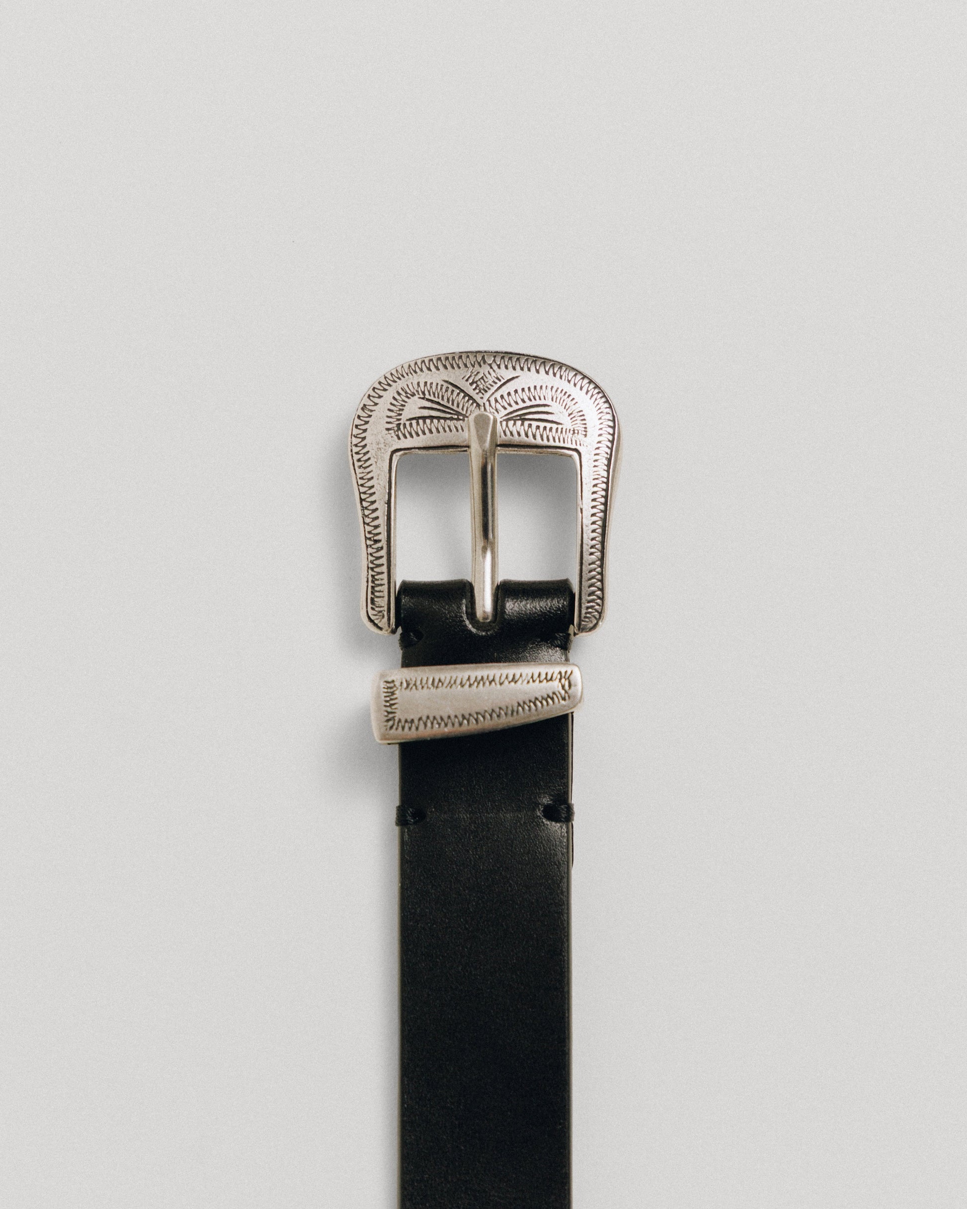 CEINTUIRE GRAVÉE BLACK