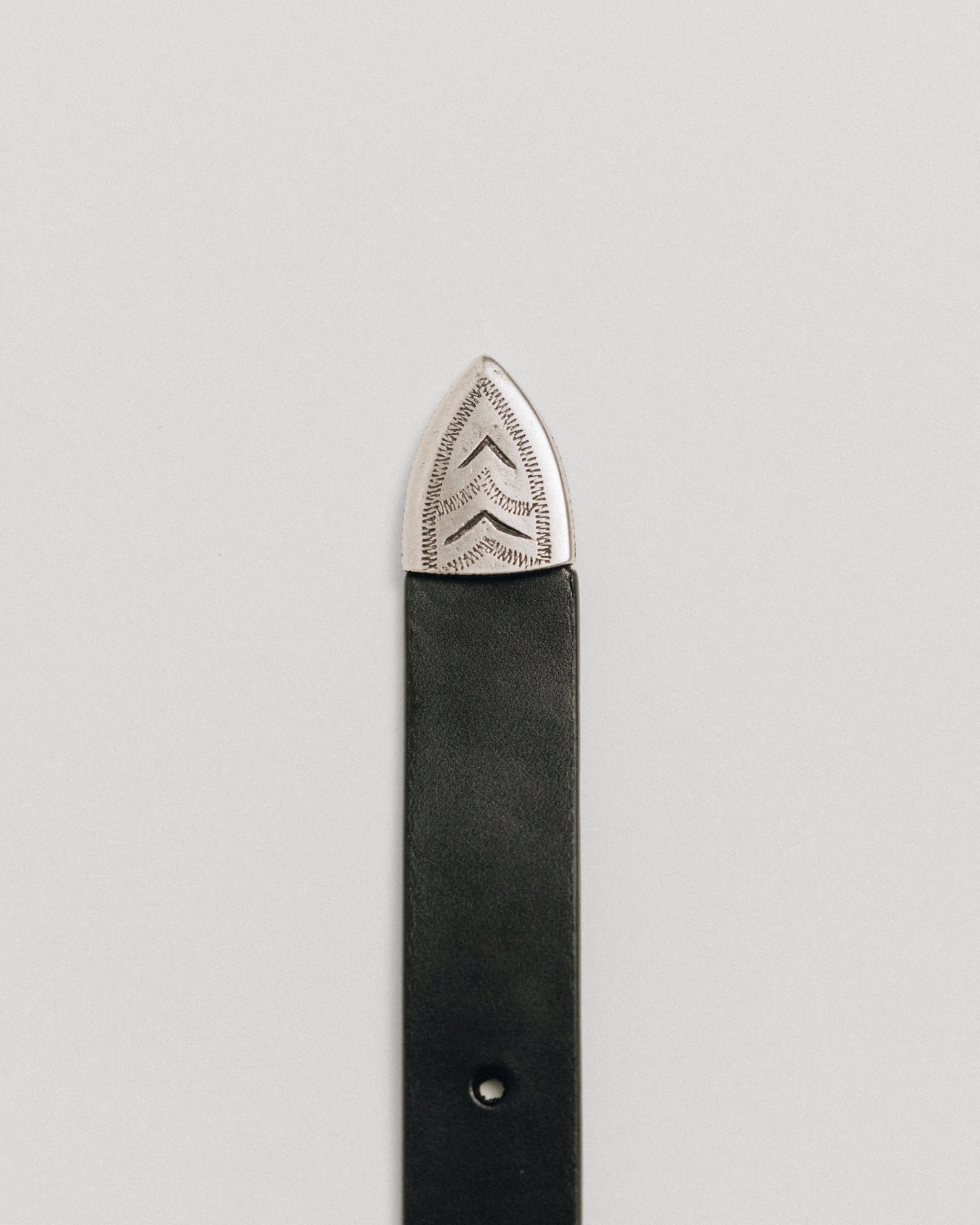 CEINTUIRE GRAVÉE BLACK