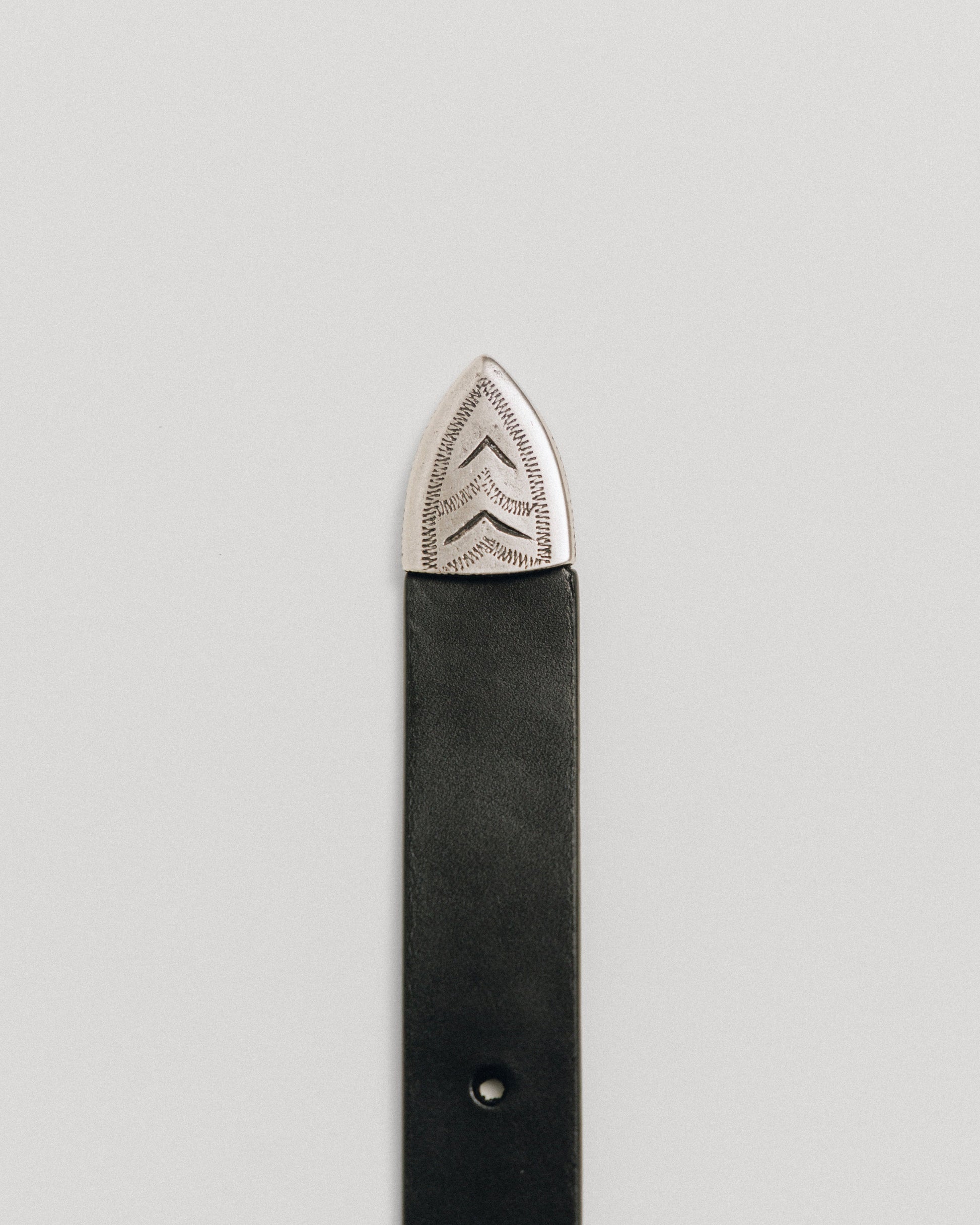CEINTUIRE GRAVÉE BLACK