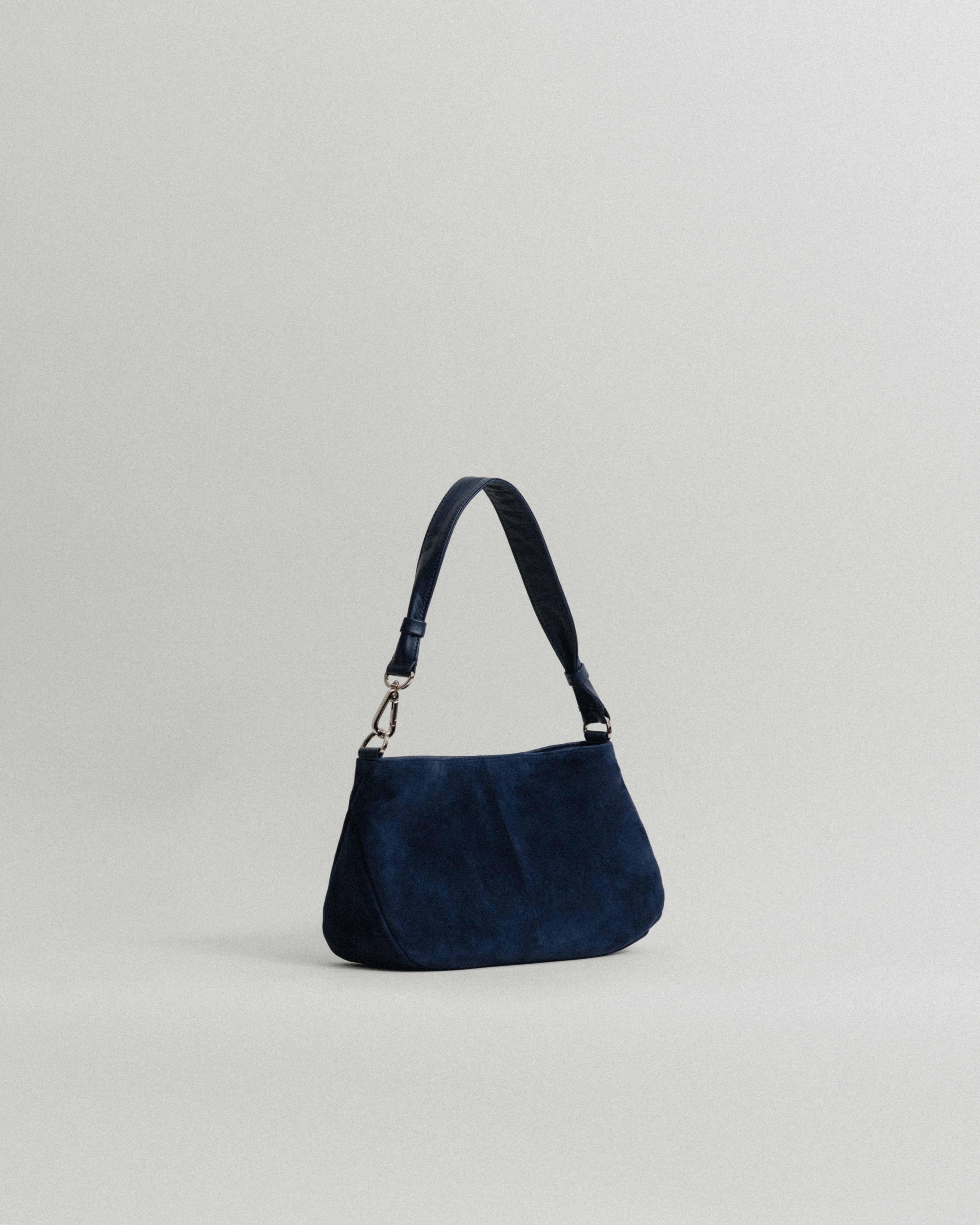 TOUT Y EST 日本限定　SAC NACELLE ナセルバッグ　ネイビー 日本限定] SAC NACELLE MINI SUEDE NAVY – TOUT Y EST JP