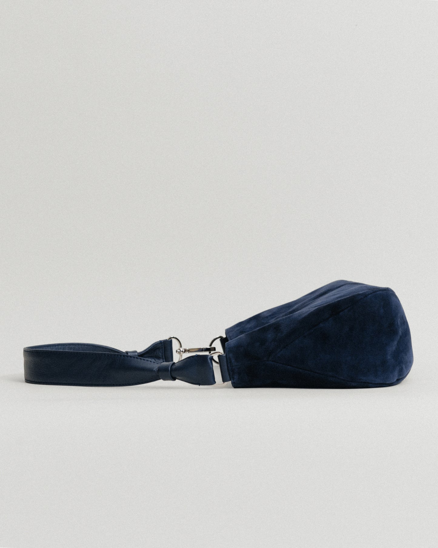 [日本限定] SAC NACELLE MINI SUEDE NAVY