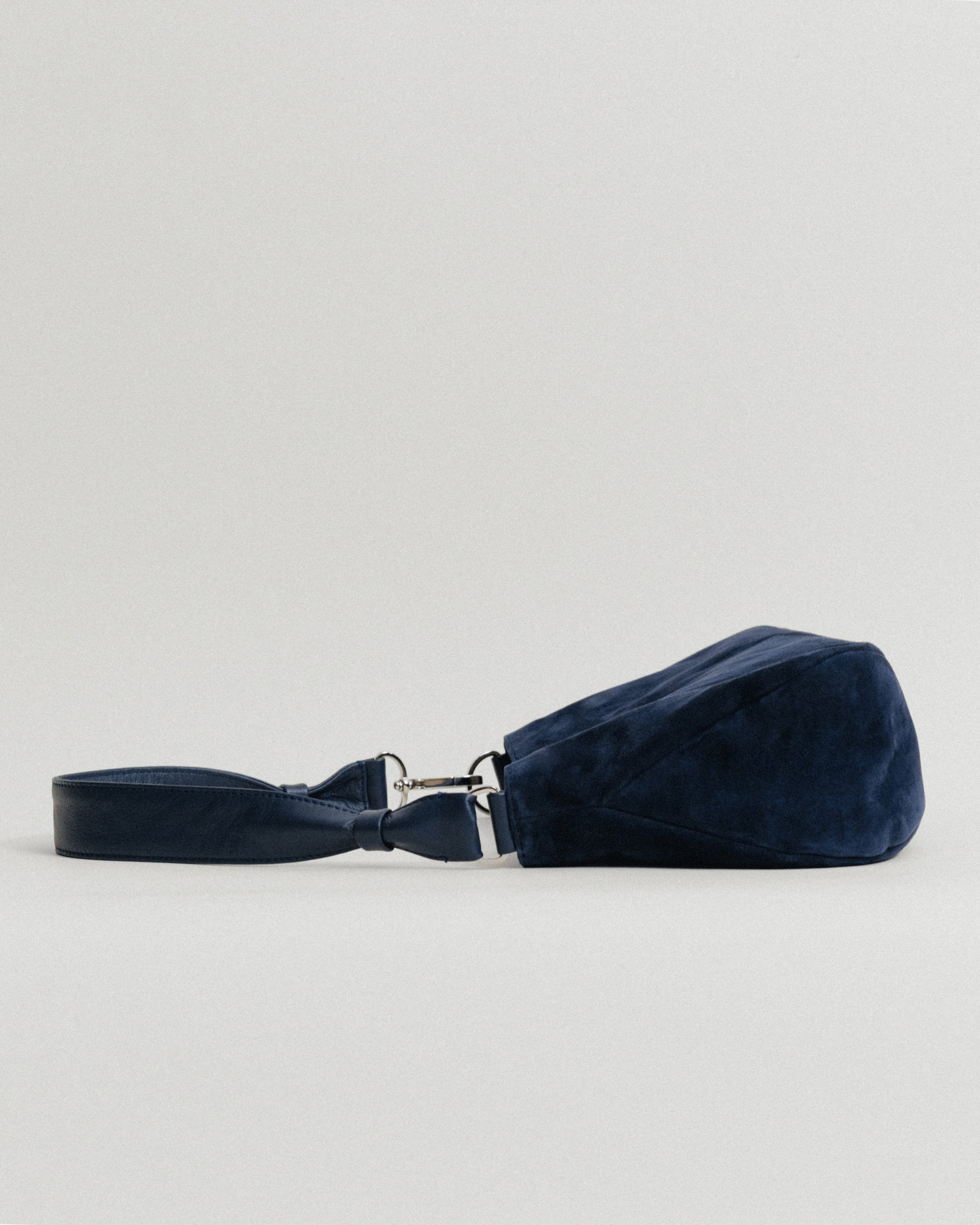 [日本限定] SAC NACELLE MINI SUEDE NAVY