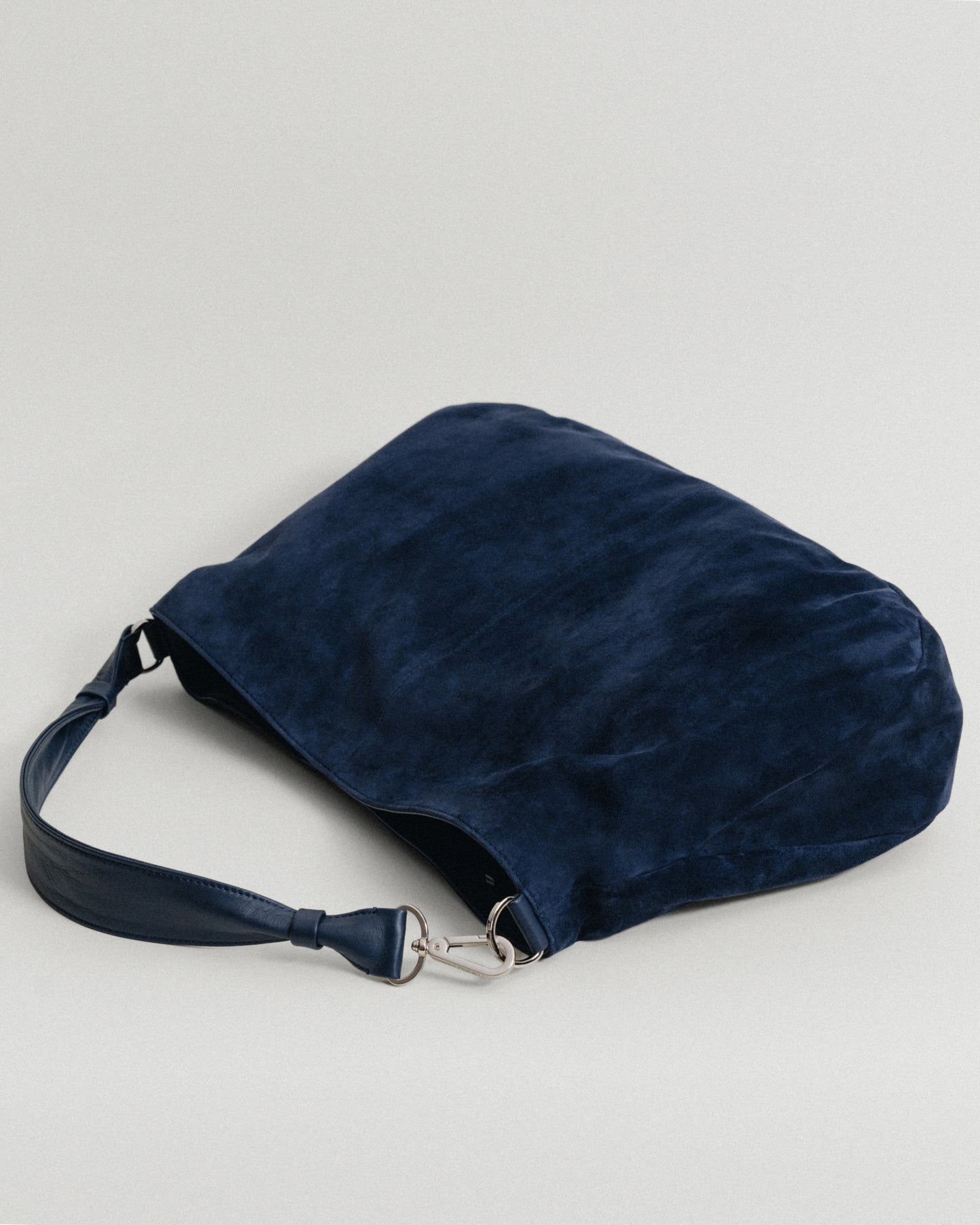 [日本限定] SAC NACELLE SUEDE NAVY
