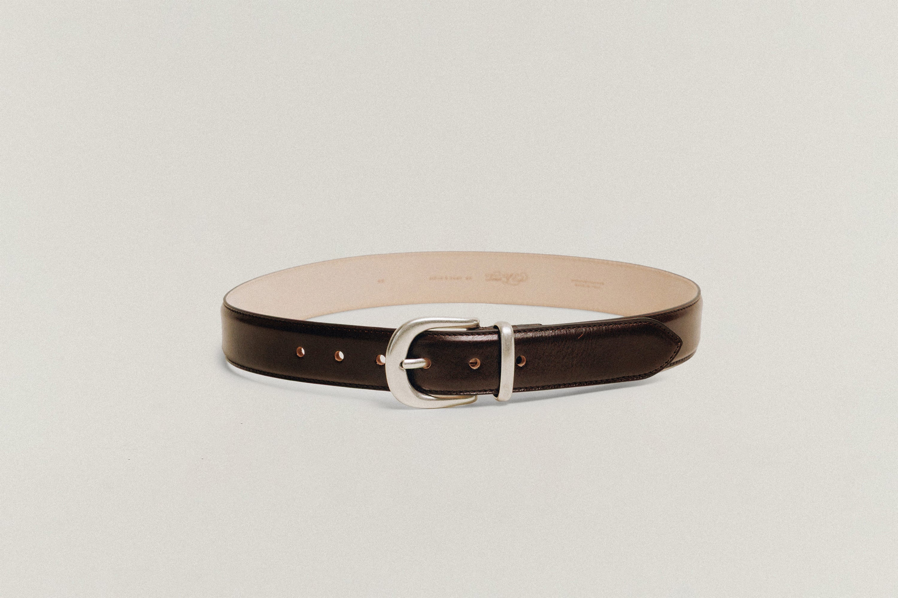 BELT – TOUT Y EST JP