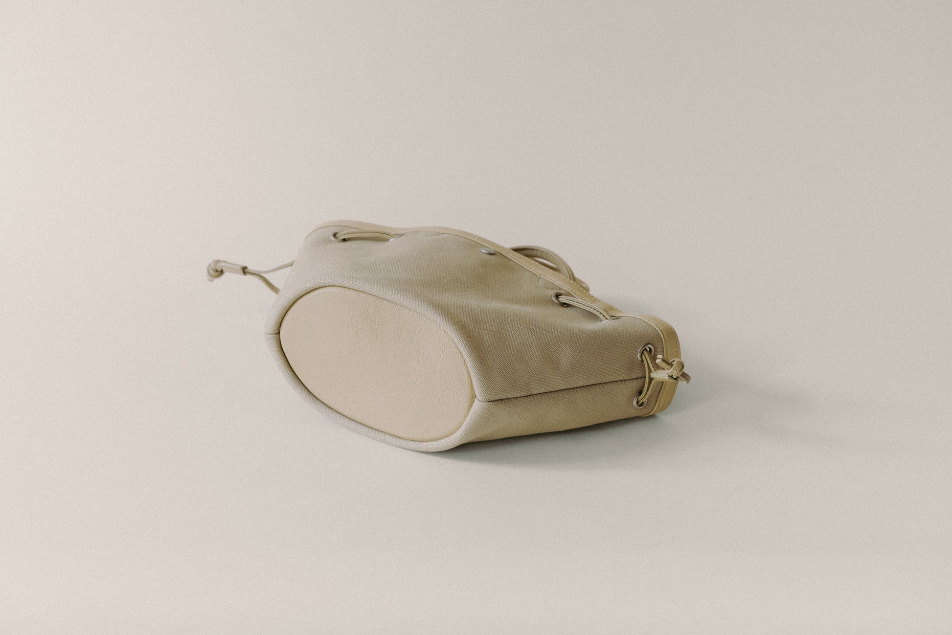 SAC COQUILLE MINI BEIGE