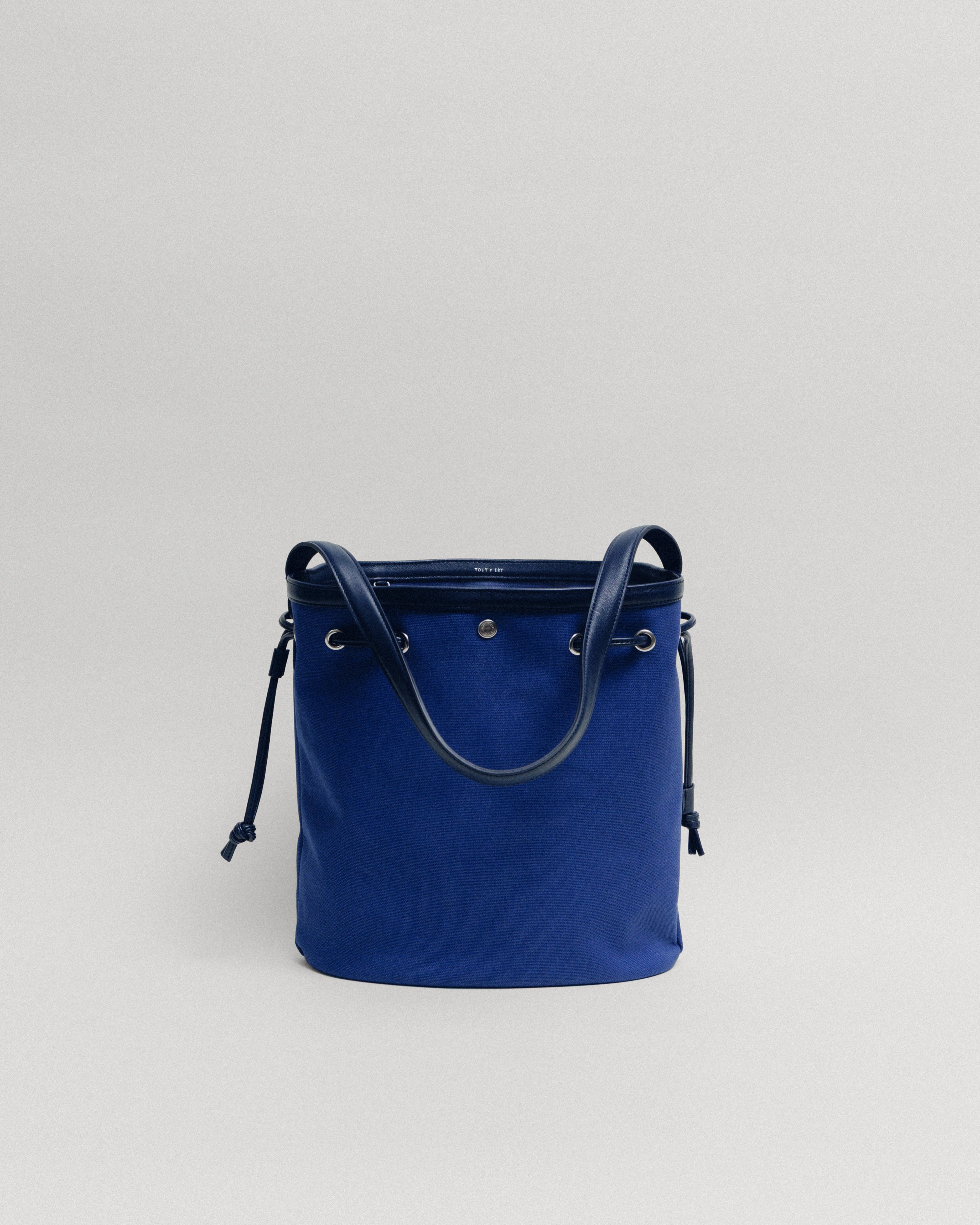 SAC COQUILLE BUCKET BLUE – TOUT Y EST JP