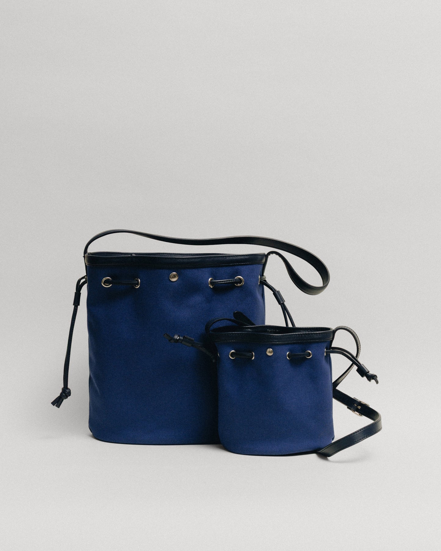 SAC COQUILLE BUCKET BLUE