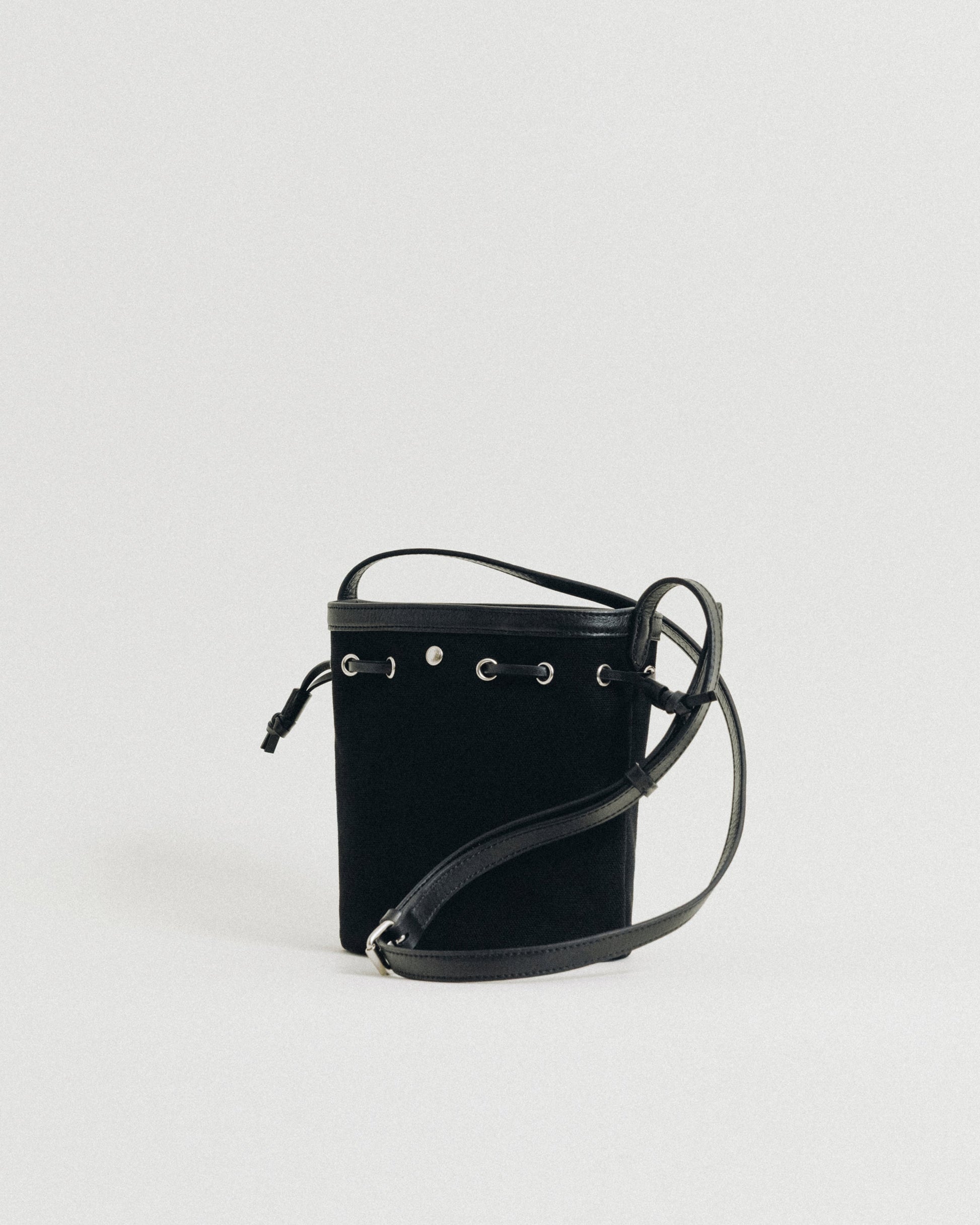 SAC COQUILLE BUCKET MINI BLACK