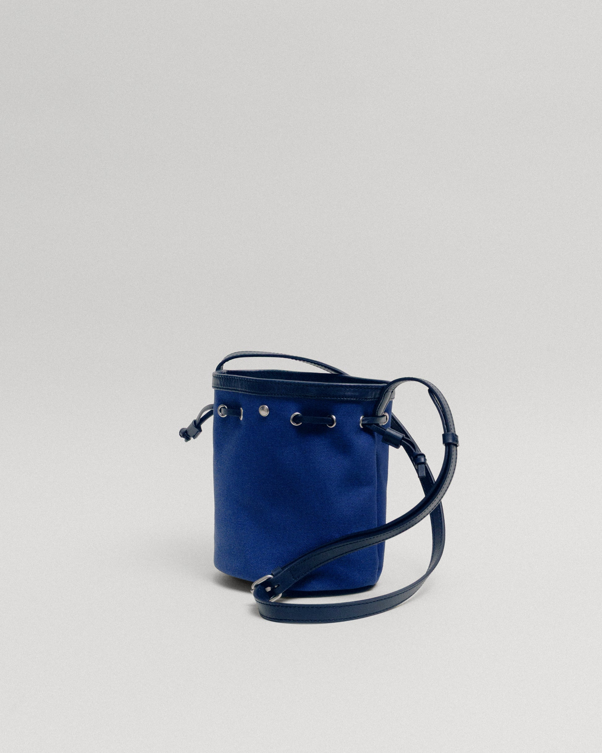 SAC COQUILLE BUCKET MINI BLUE