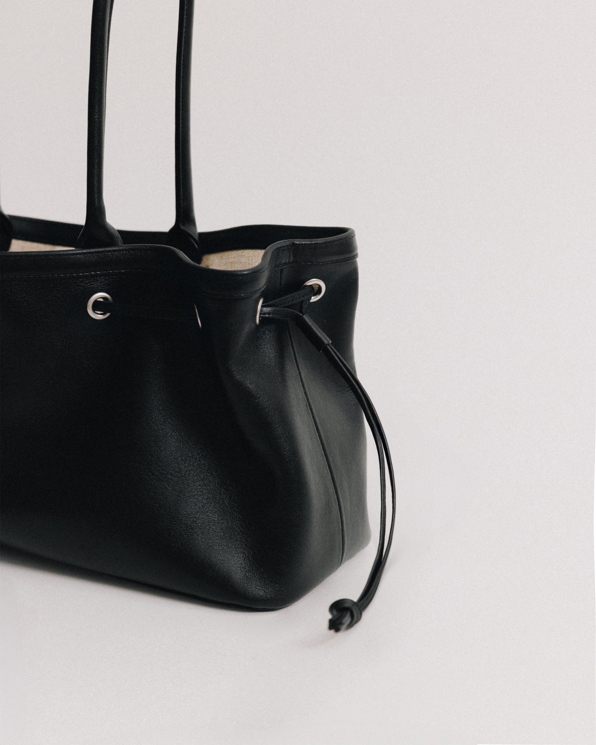 SAC COQUILLE BASSE SOFT BLACK