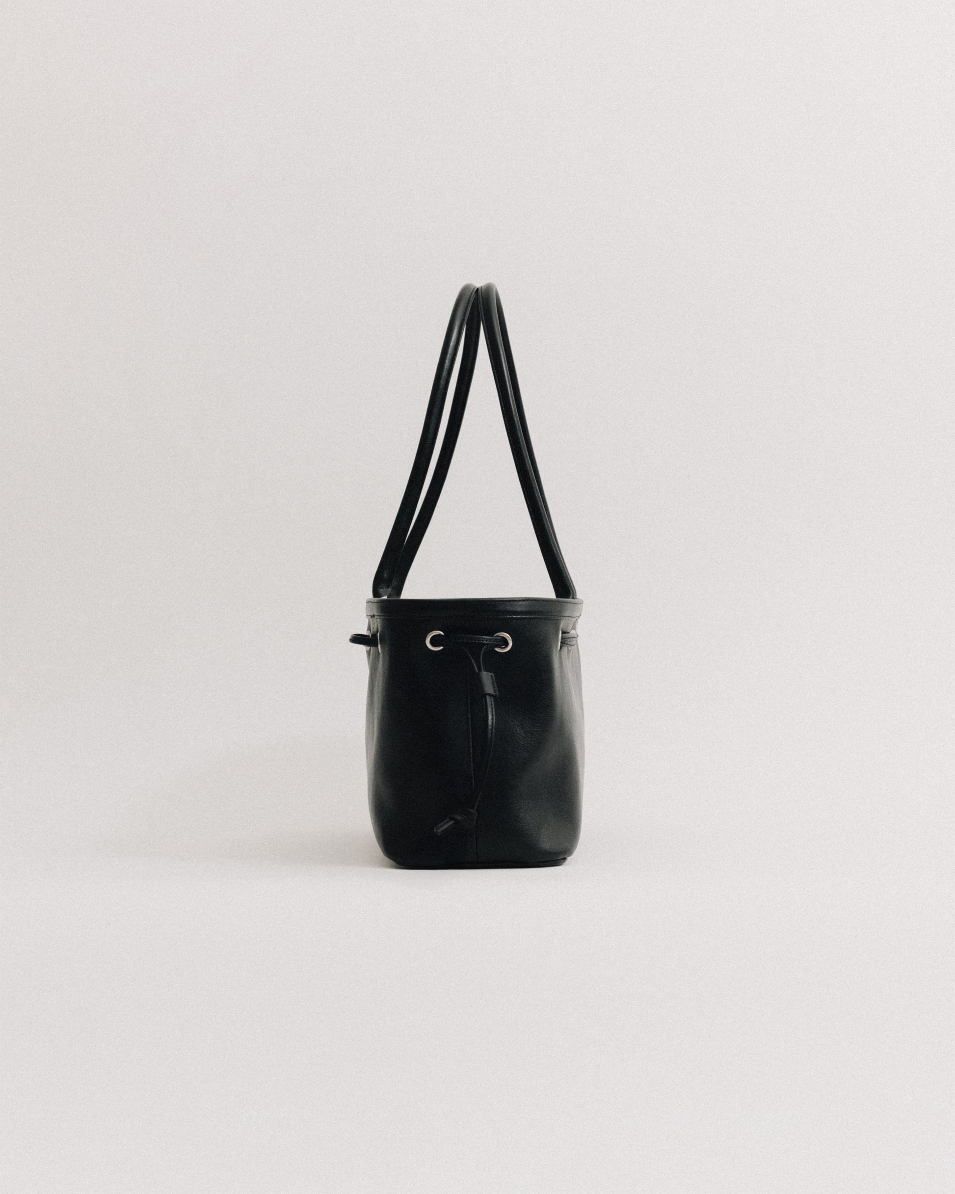 SAC COQUILLE BASSE SOFT BLACK