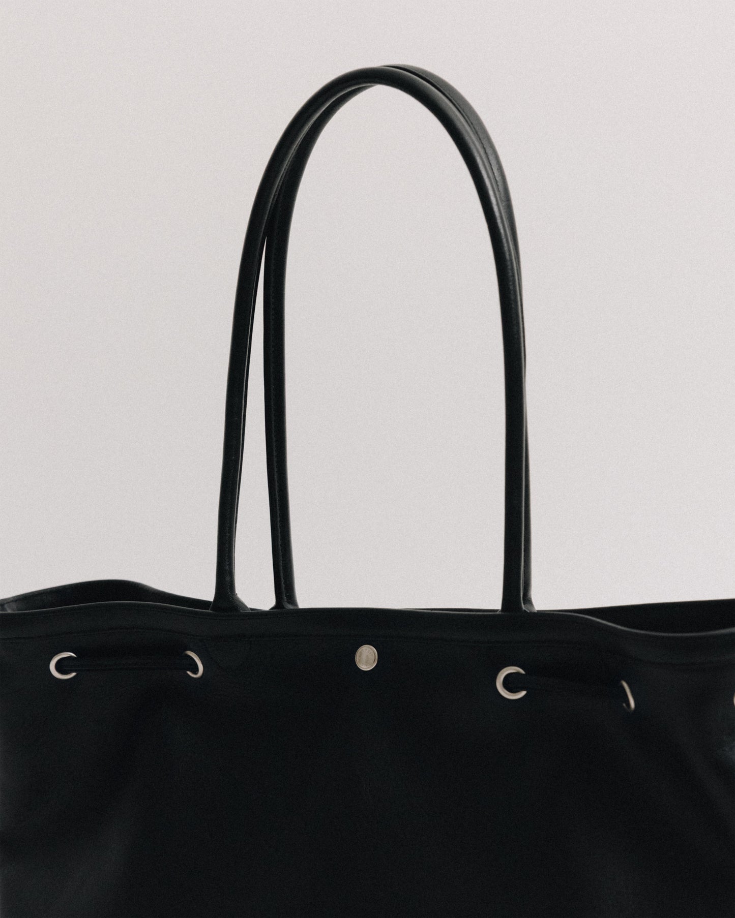 SAC COQUILLE BASSE SOFT BLACK