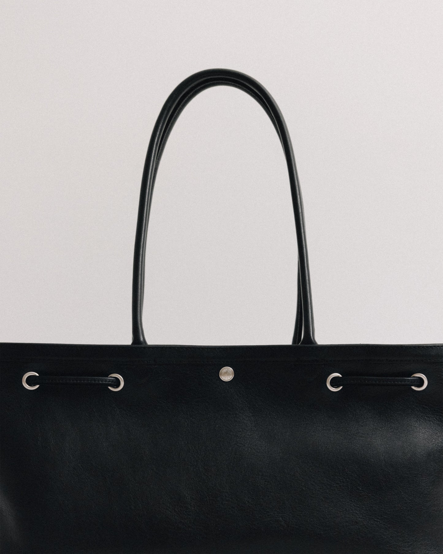 SAC COQUILLE BASSE SOFT BLACK