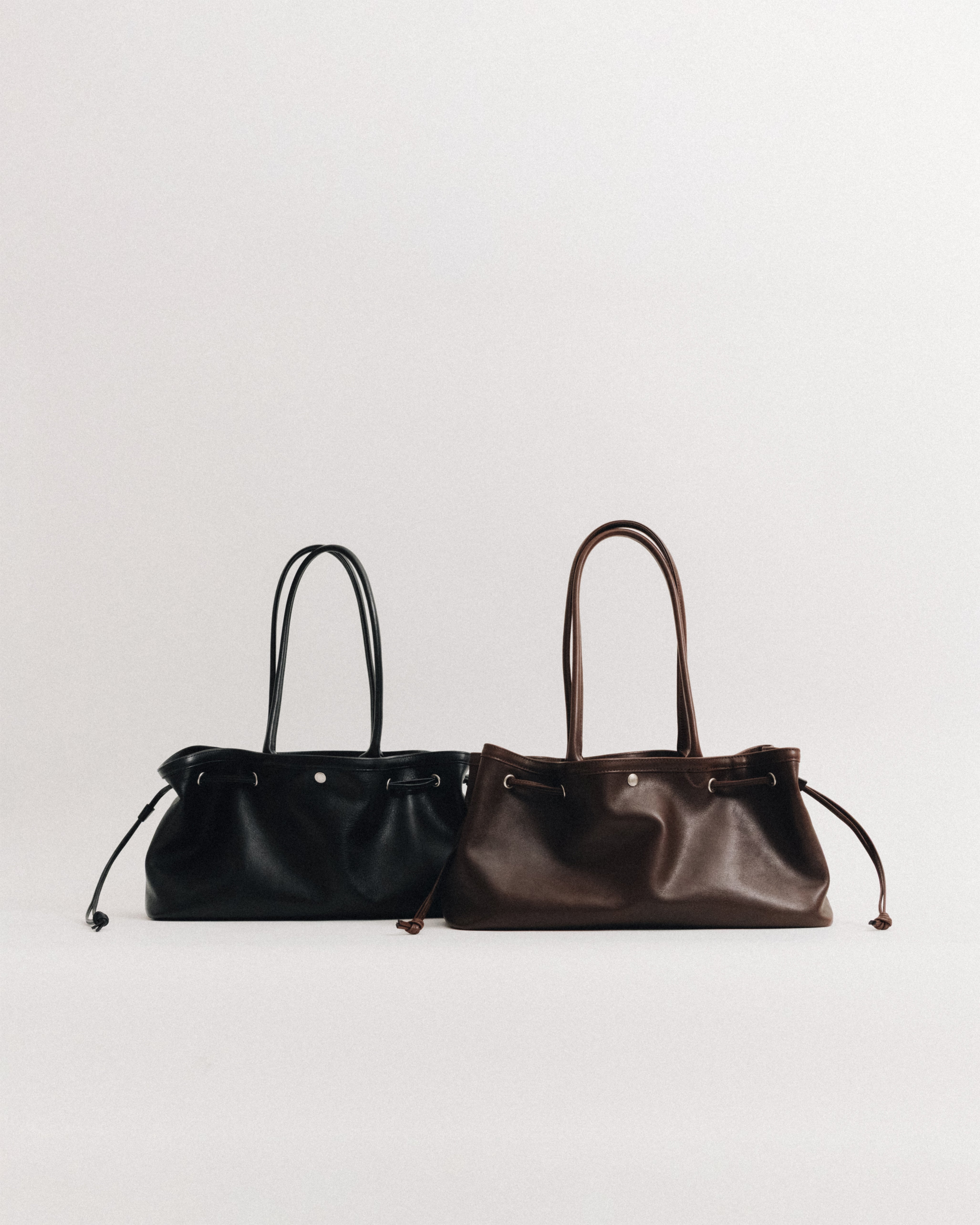 SAC COQUILLE BASSE SOFT BLACK – TOUT Y EST JP