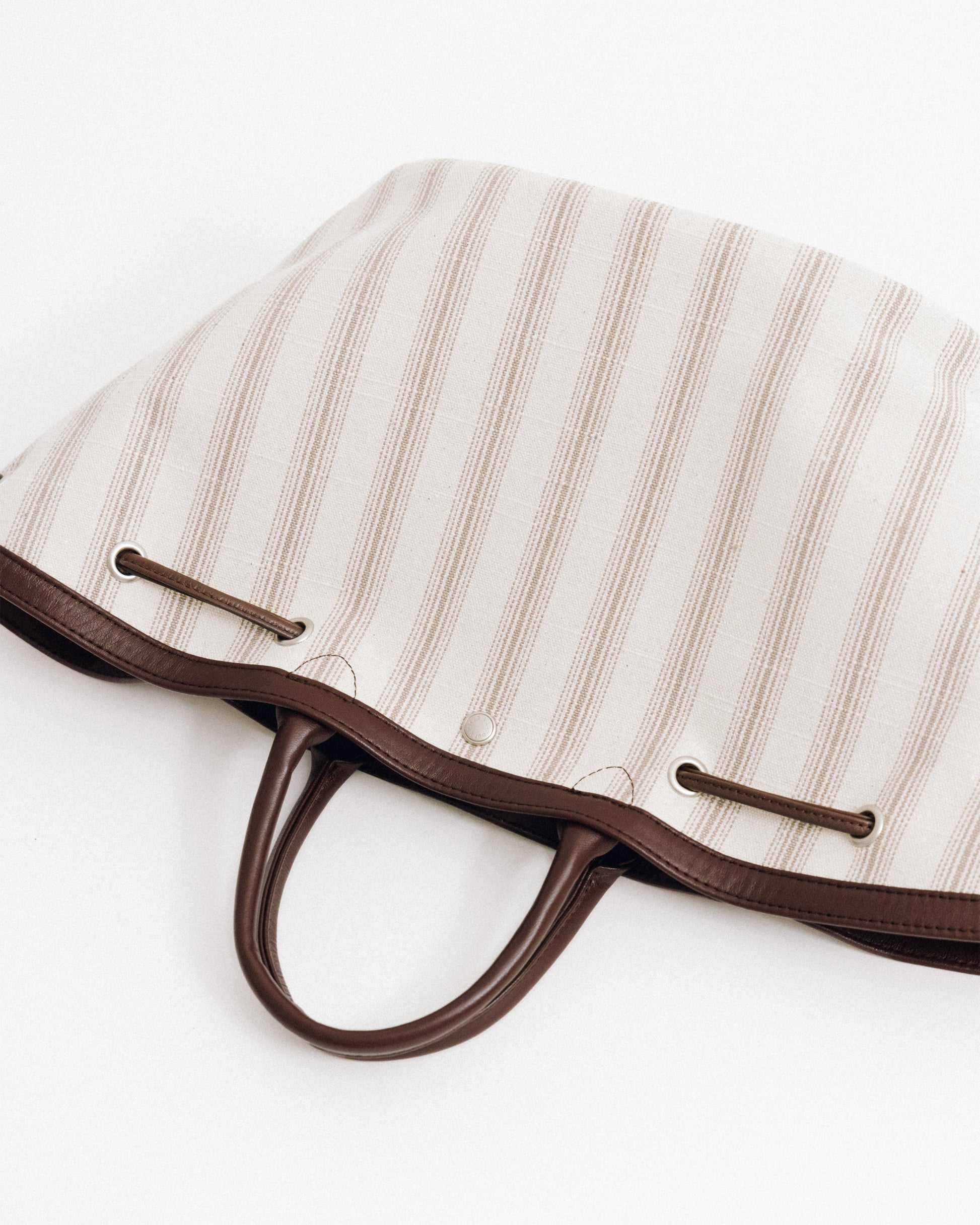 SAC COQUILLE SMALL BEIGE STRIPE