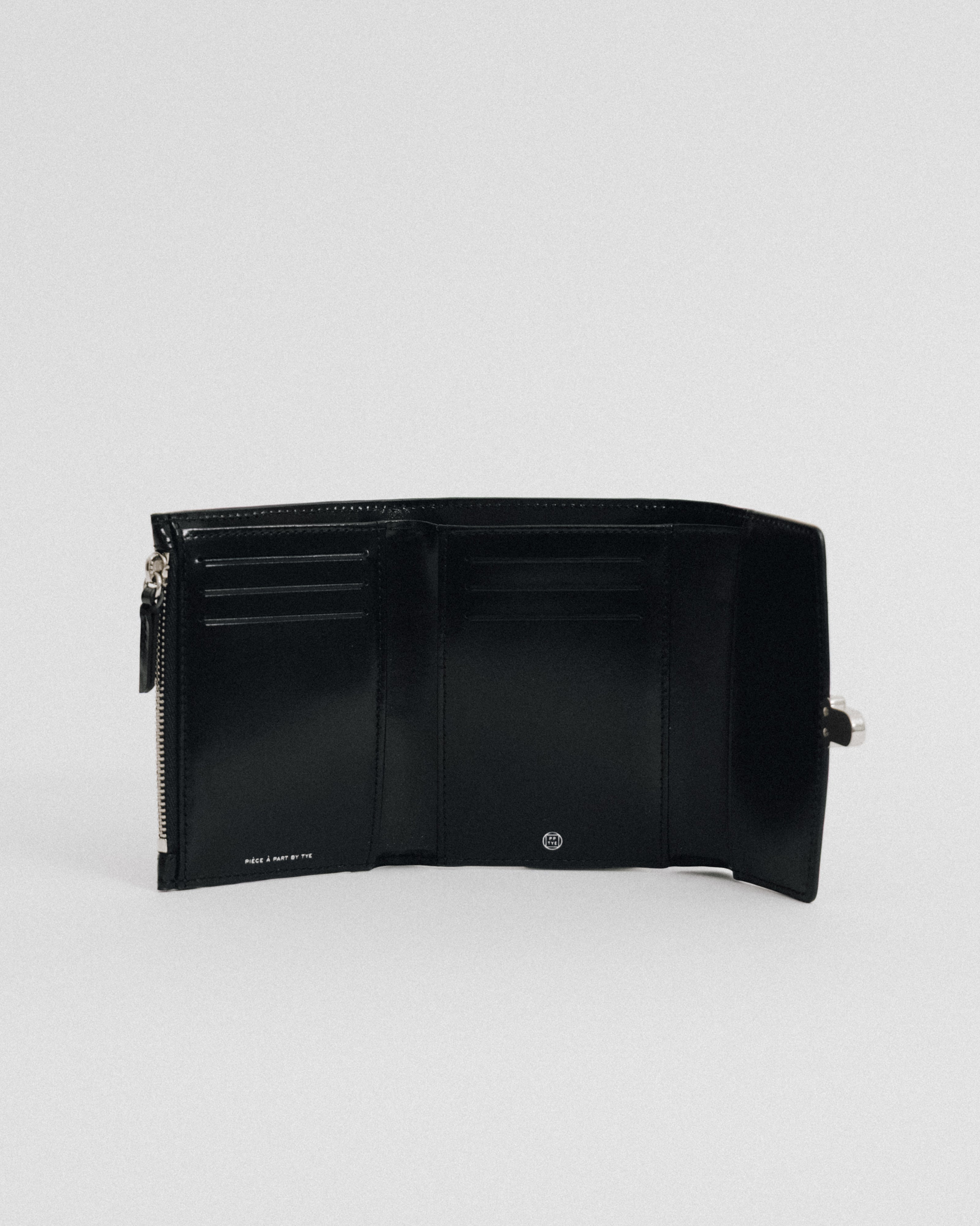 PORTEFEUILLE LOQUET BLACK – TOUT Y EST JP