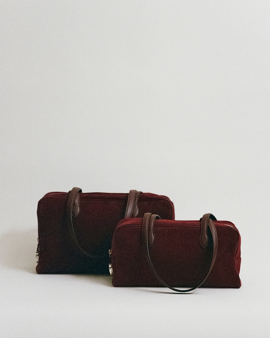 SAC LOQUET SMALL SUEDE BURGUNDY – TOUT Y EST JP