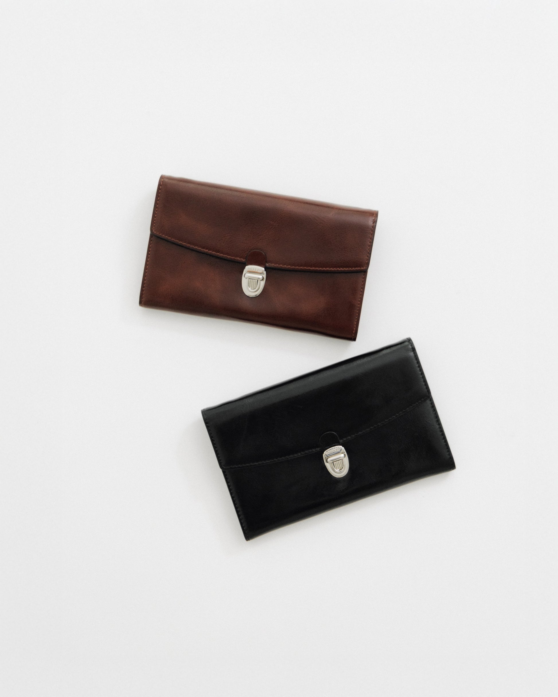 PORTE CARTES LOQUET ÉPAULE BLACK