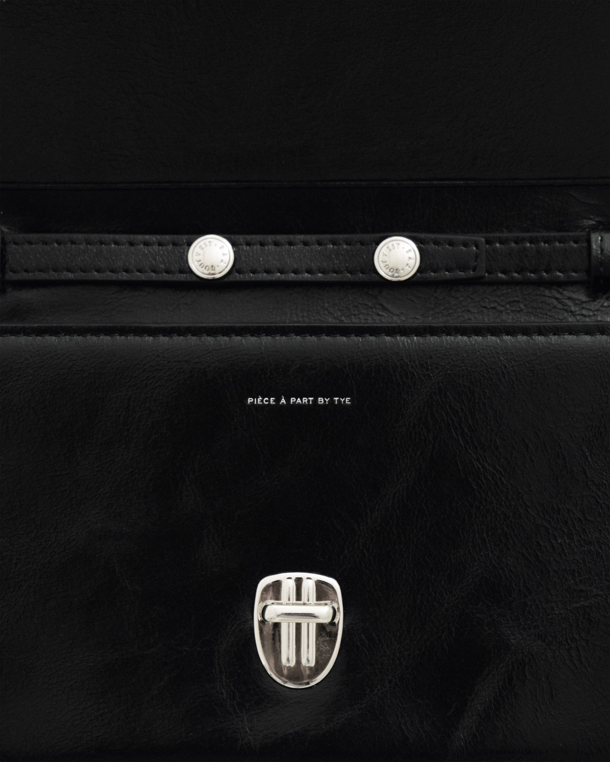 PORTE CARTES LOQUET ÉPAULE BLACK