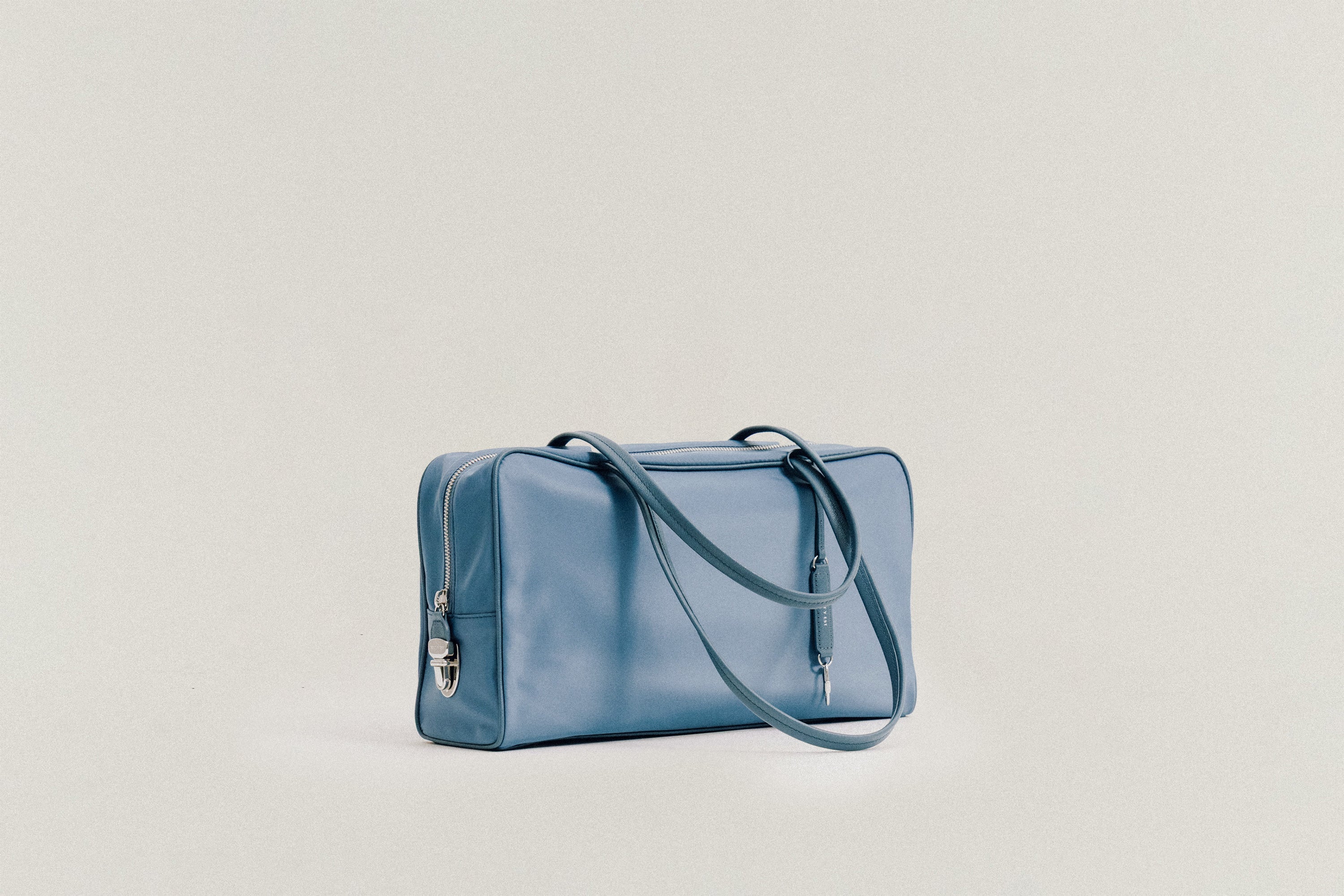 BAGS – TOUT Y EST JP