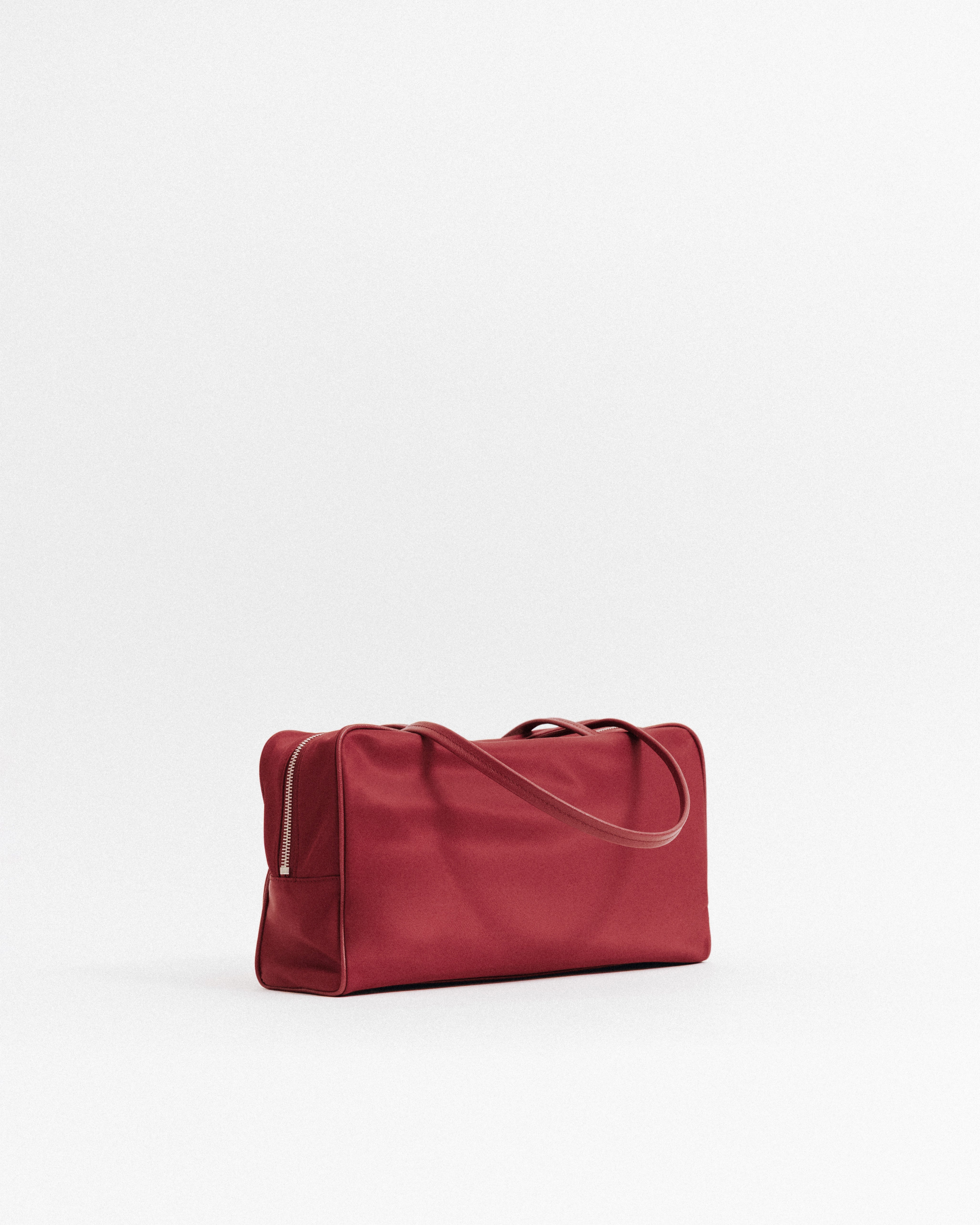 SAC LOQUET NYLON RED – TOUT Y EST JP