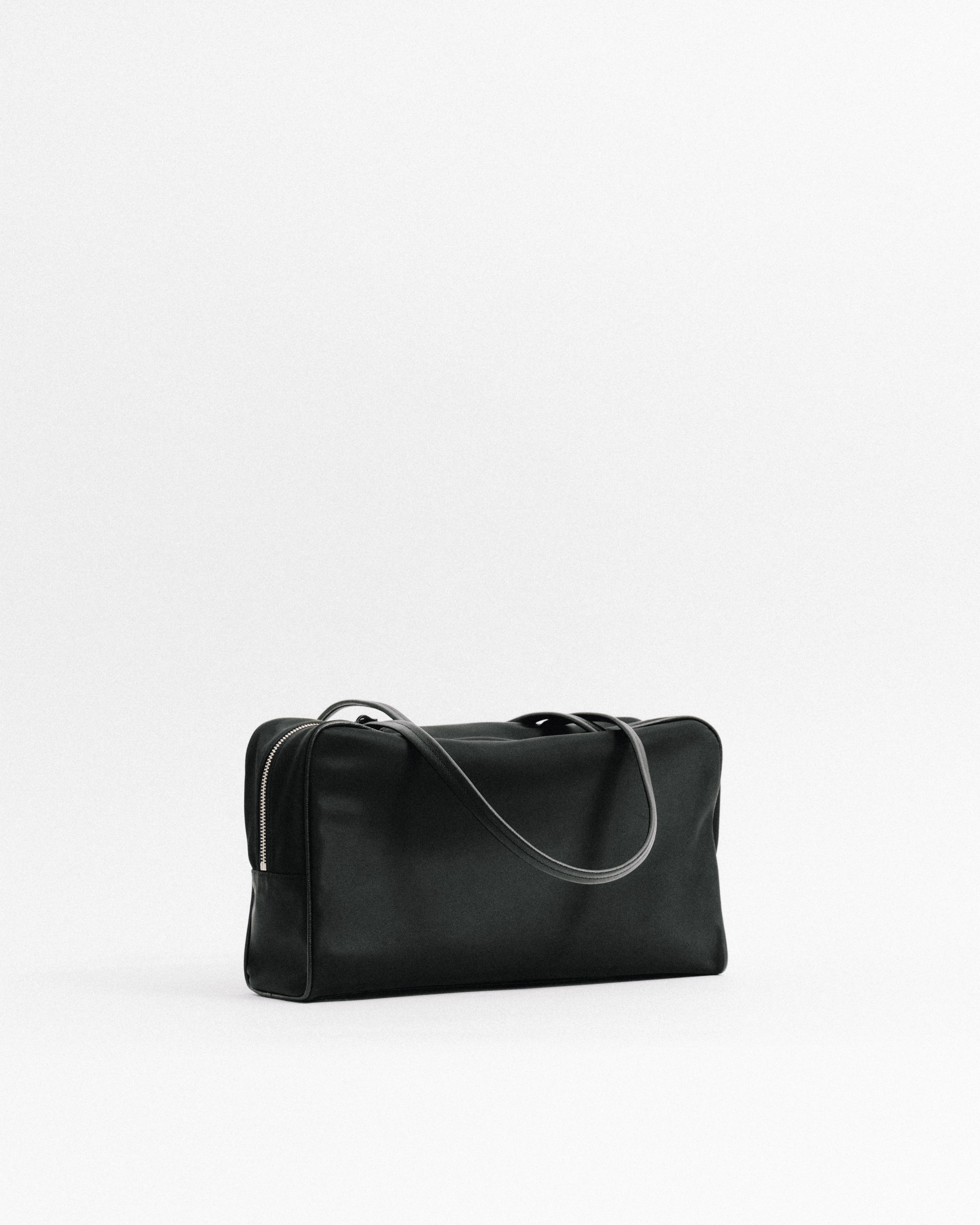 トゥティエ ナイロン ハンドバッグ ボストン ブラック 韓国 SAC LOQUET NYLON BLACK – TOUT Y EST JP