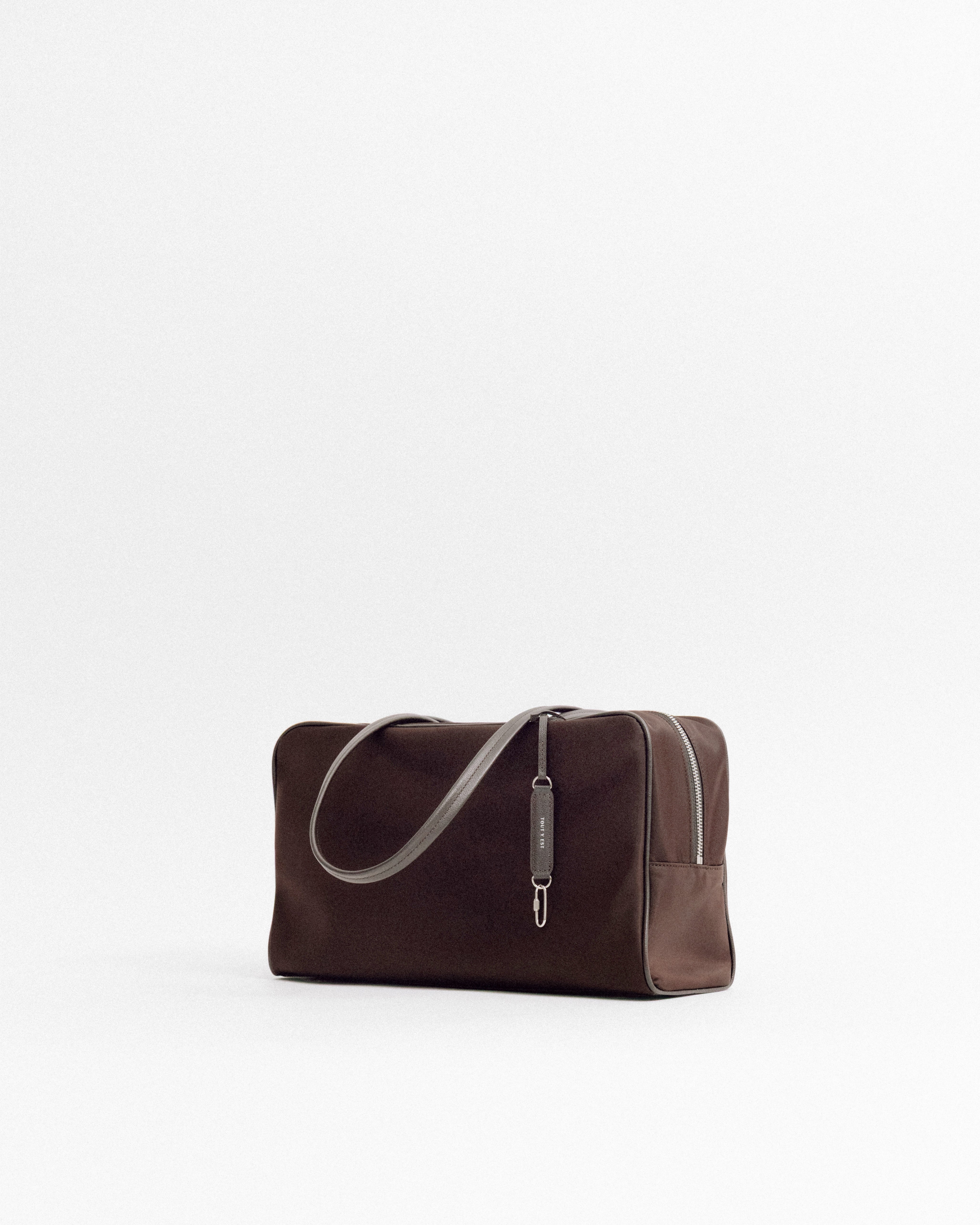 SAC LOQUET NYLON BROWN – TOUT Y EST JP