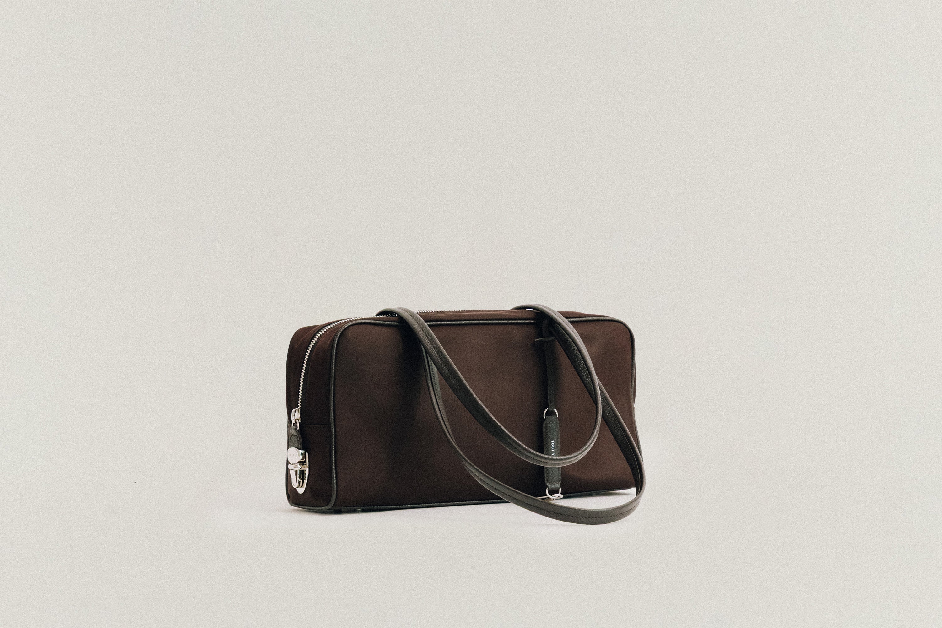 BAGS – TOUT Y EST JP