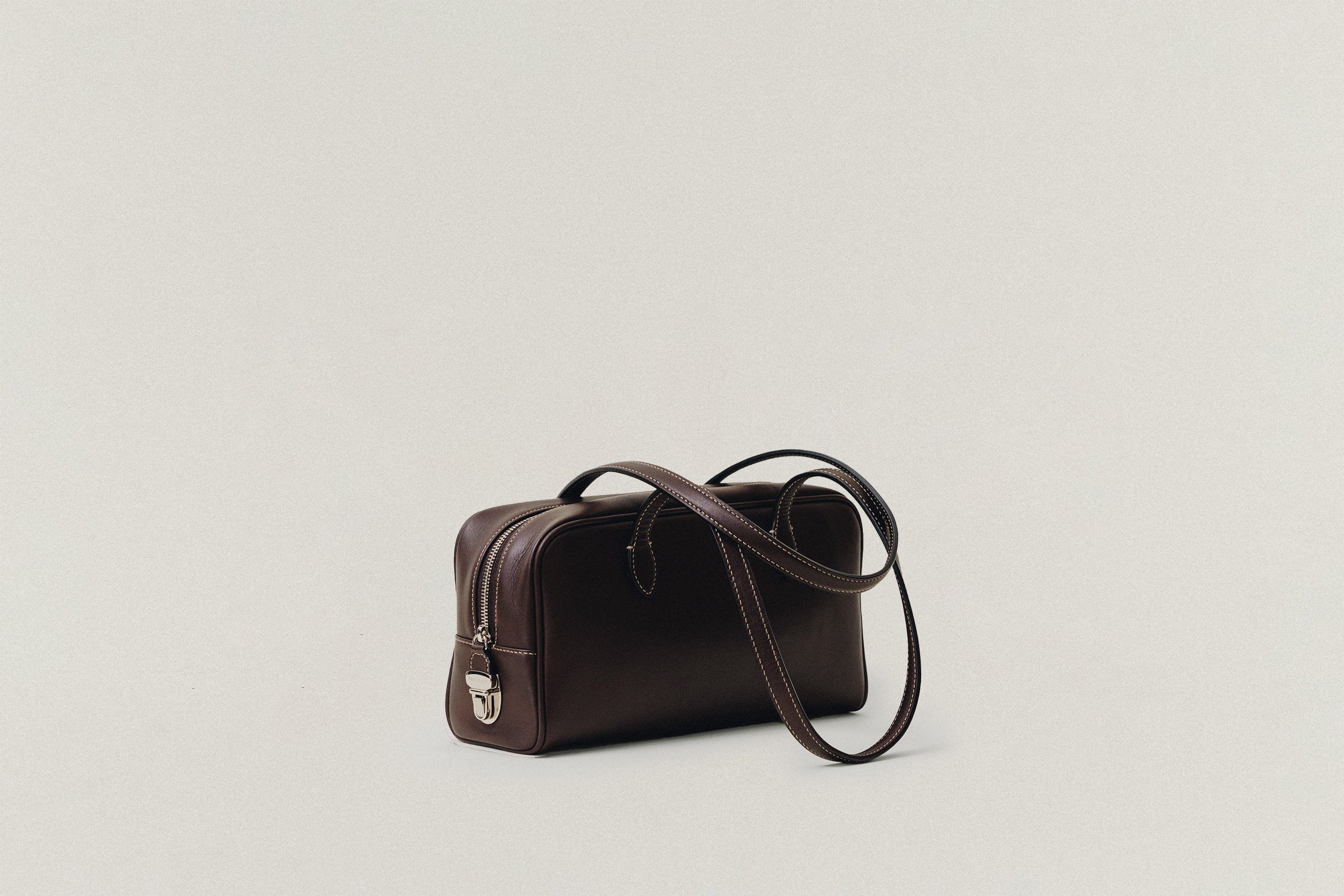 BAGS – TOUT Y EST JP