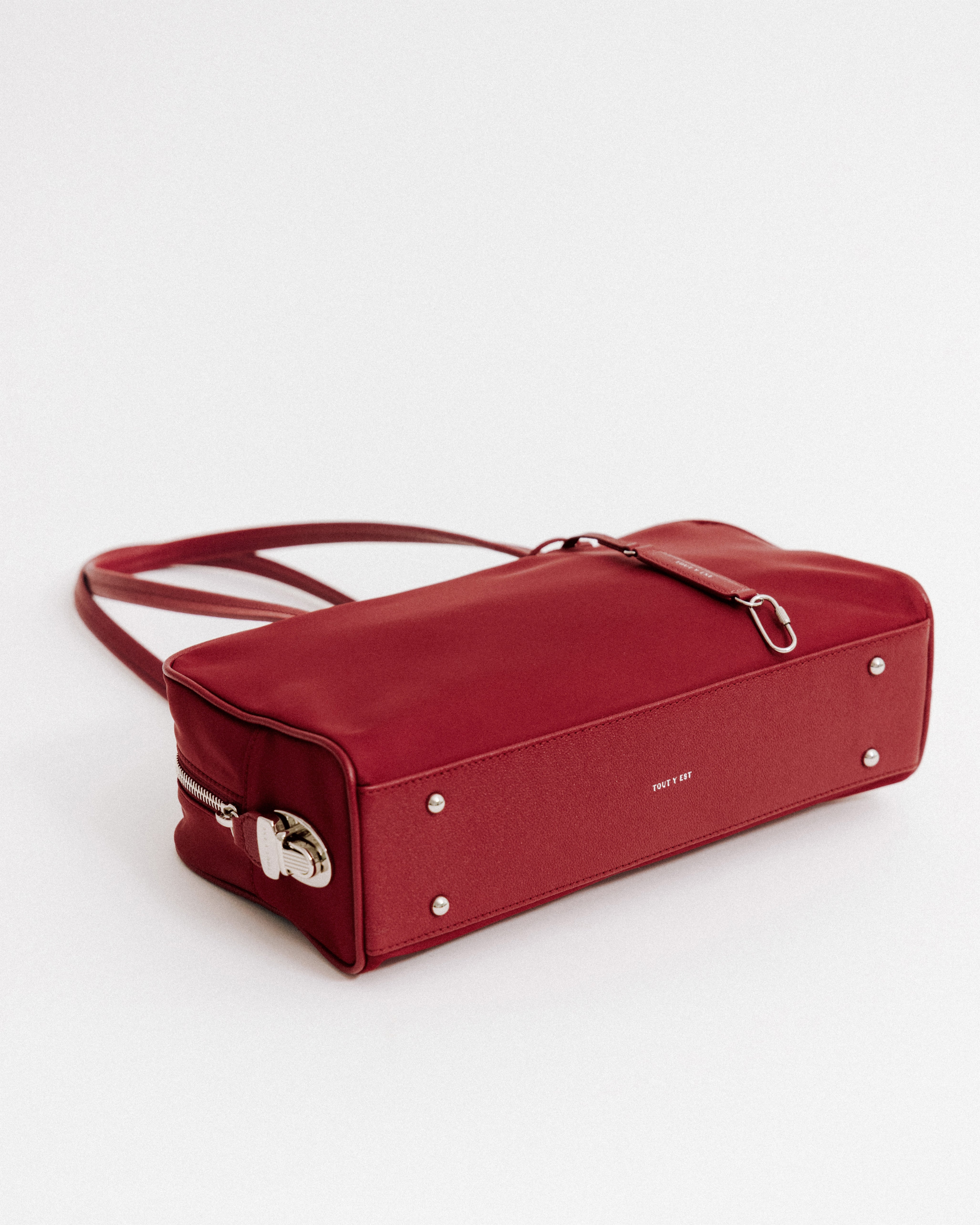 SAC LOQUET NYLON SMALL RED – TOUT Y EST JP
