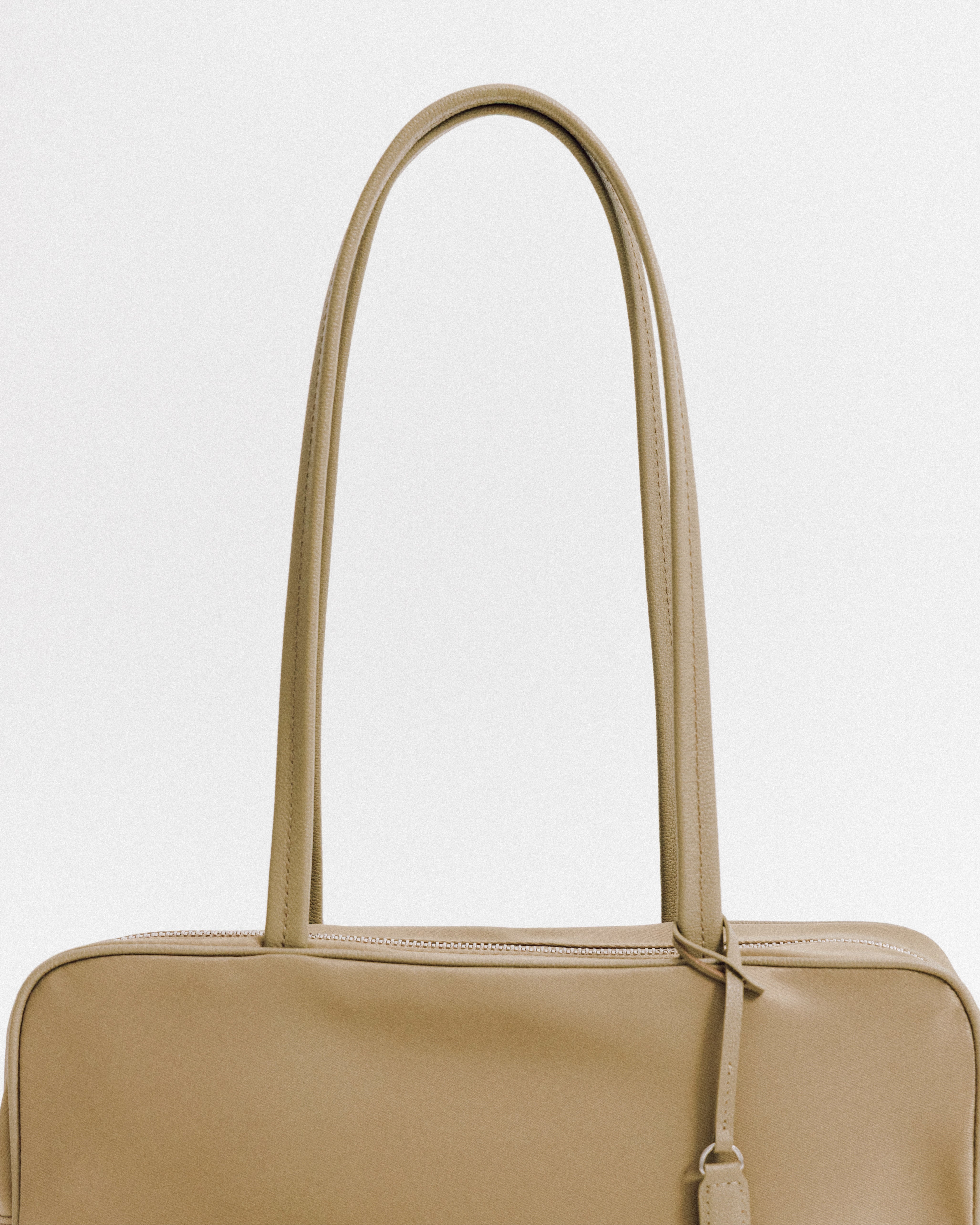 SAC LOQUET NYLON SMALL BEIGE – TOUT Y EST JP
