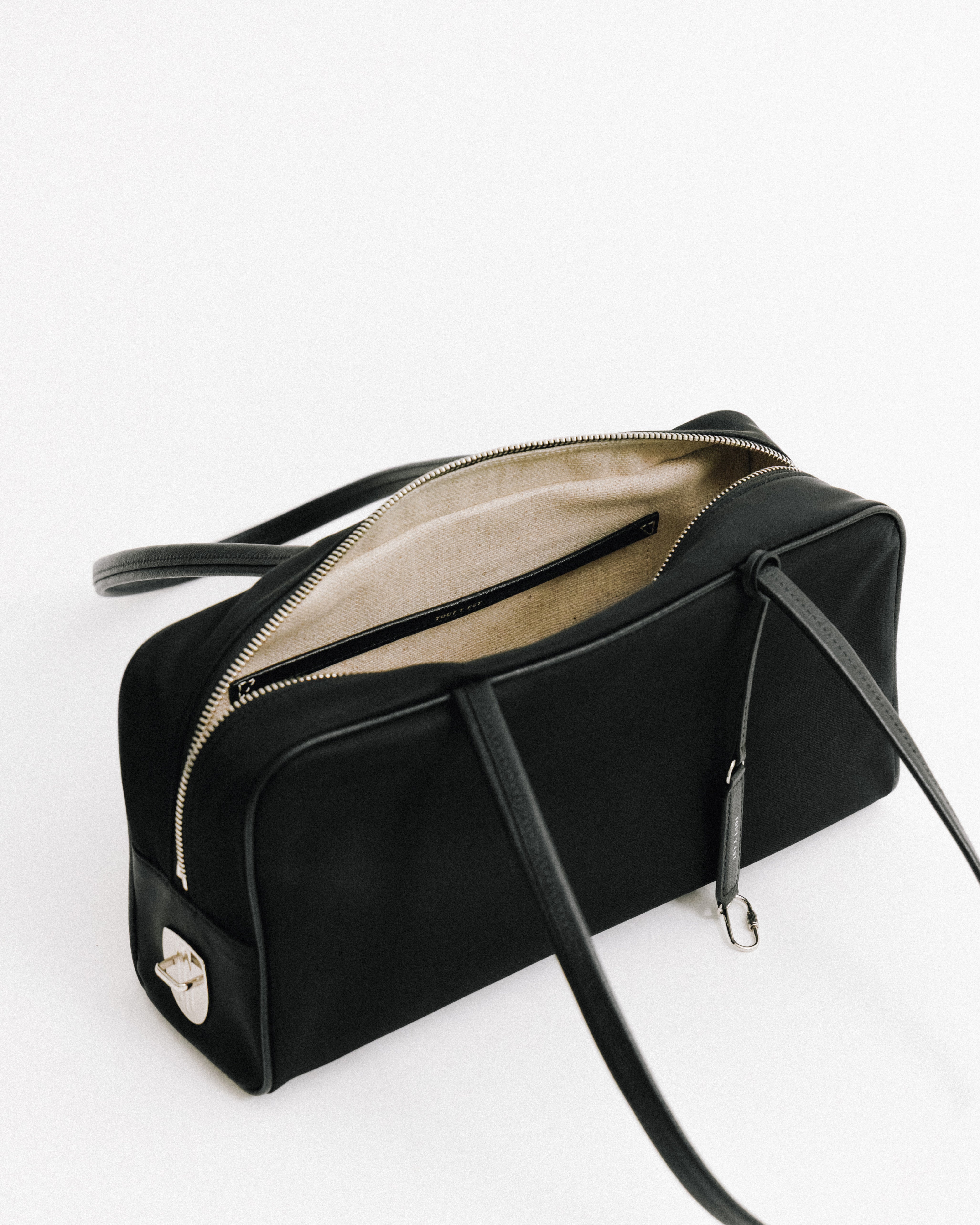 バッグ toutyest SAC LOQUET NYLON SMALL SAC LOQUET NYLON SMALL BLACK – TOUT Y EST JP