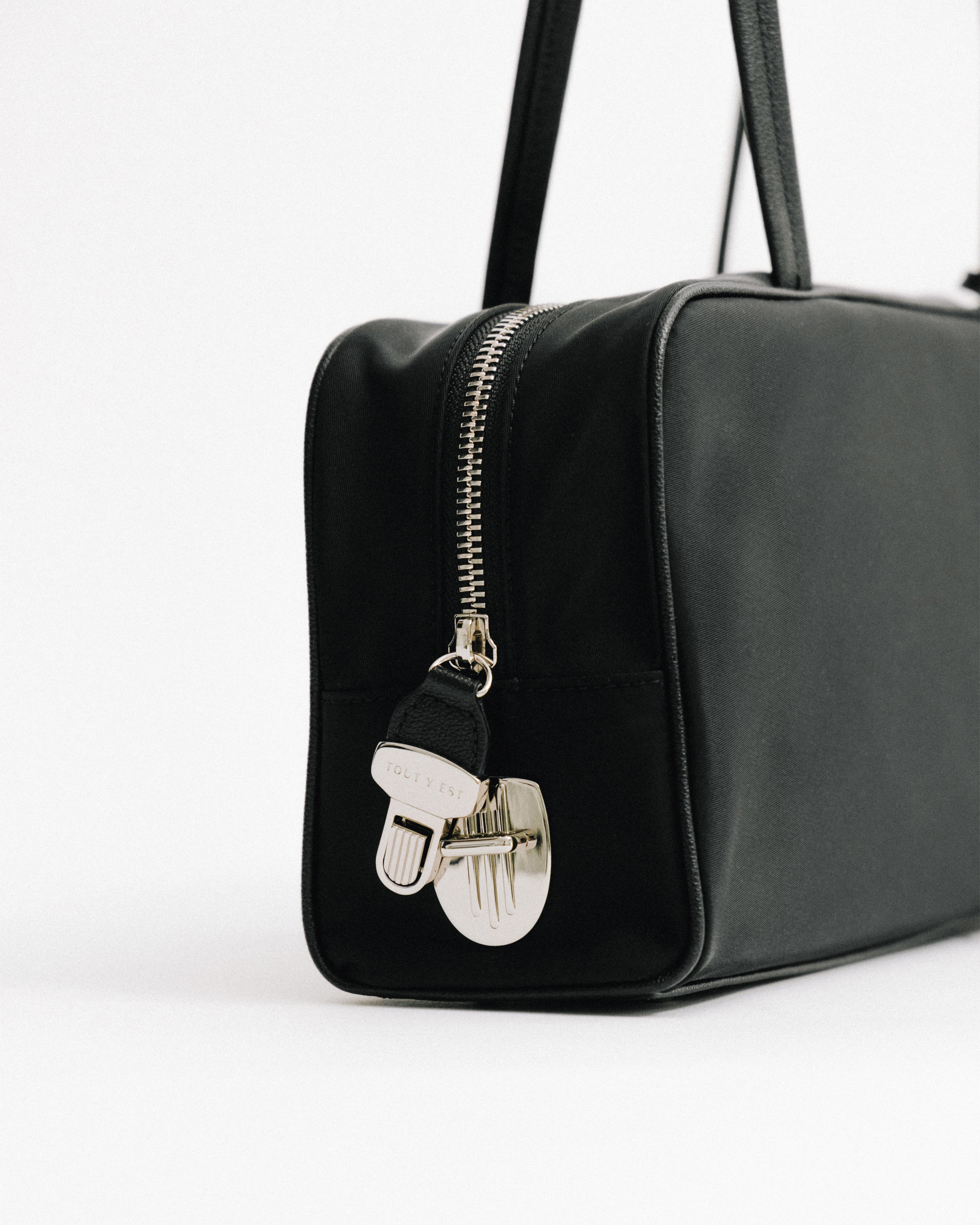 SAC LOQUET NYLON SMALL BLACK – TOUT Y EST JP