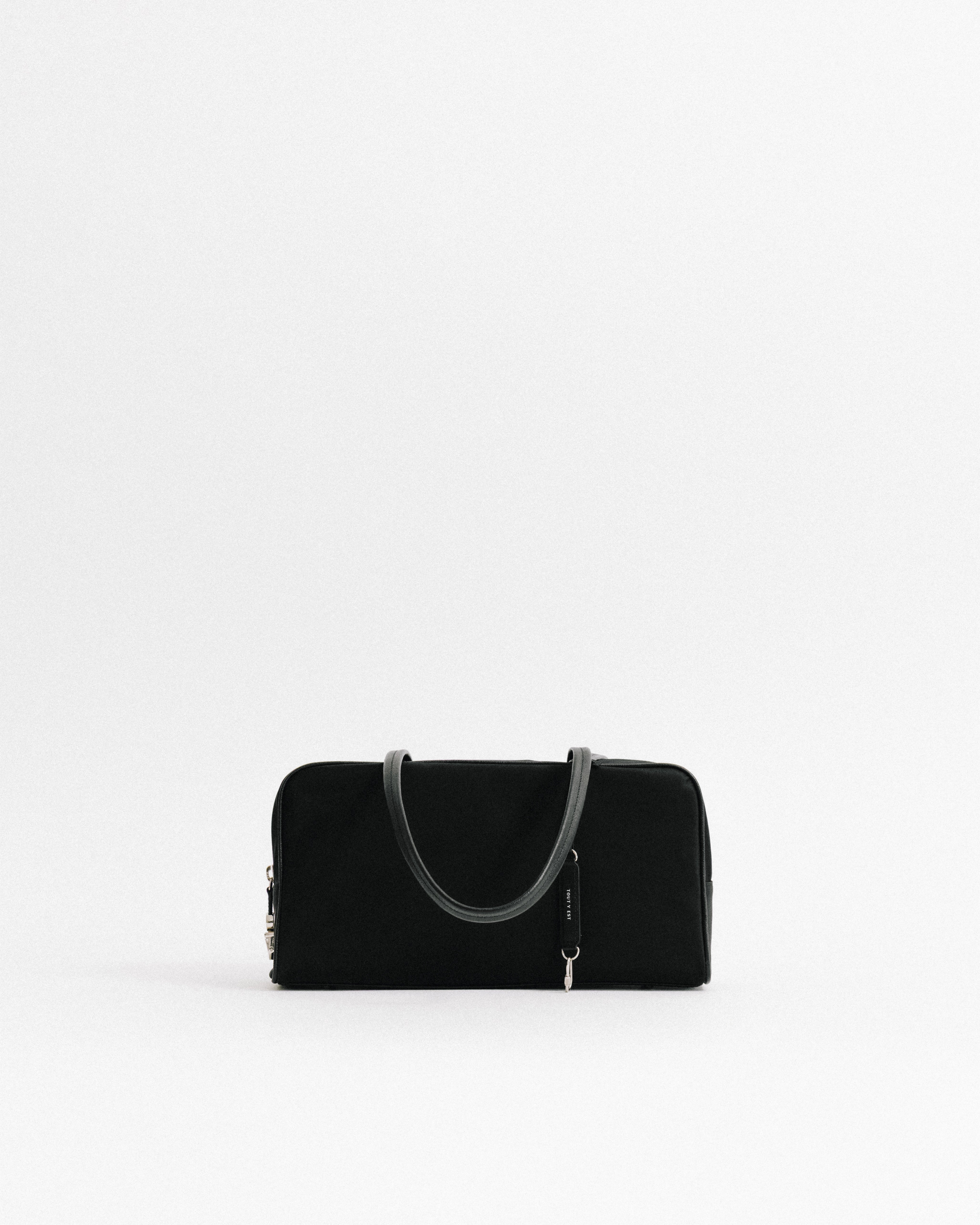 SAC LOQUET NYLON SMALL BLACK – TOUT Y EST JP