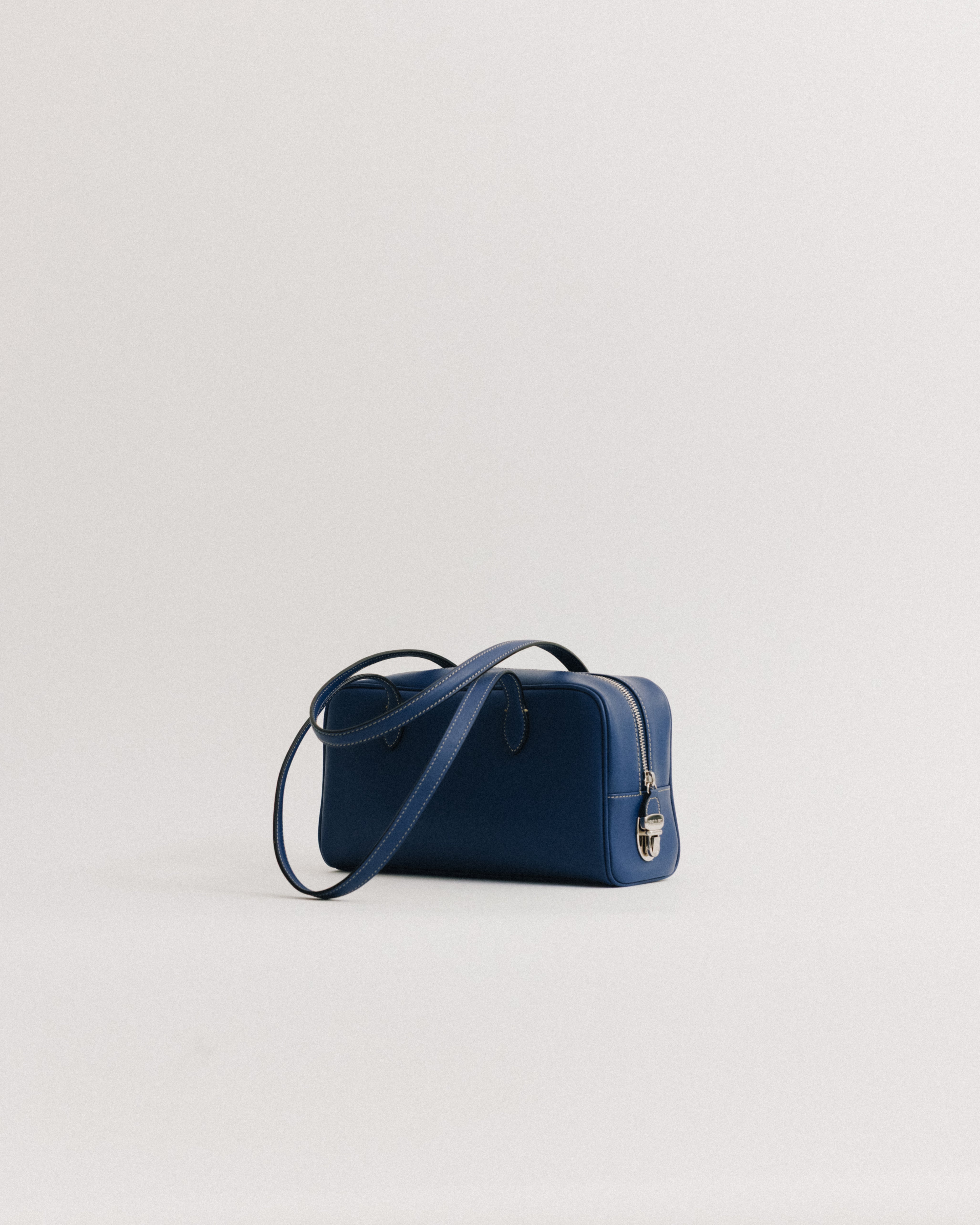 SAC LOQUET SMALL SOFT BLUE – TOUT Y EST JP